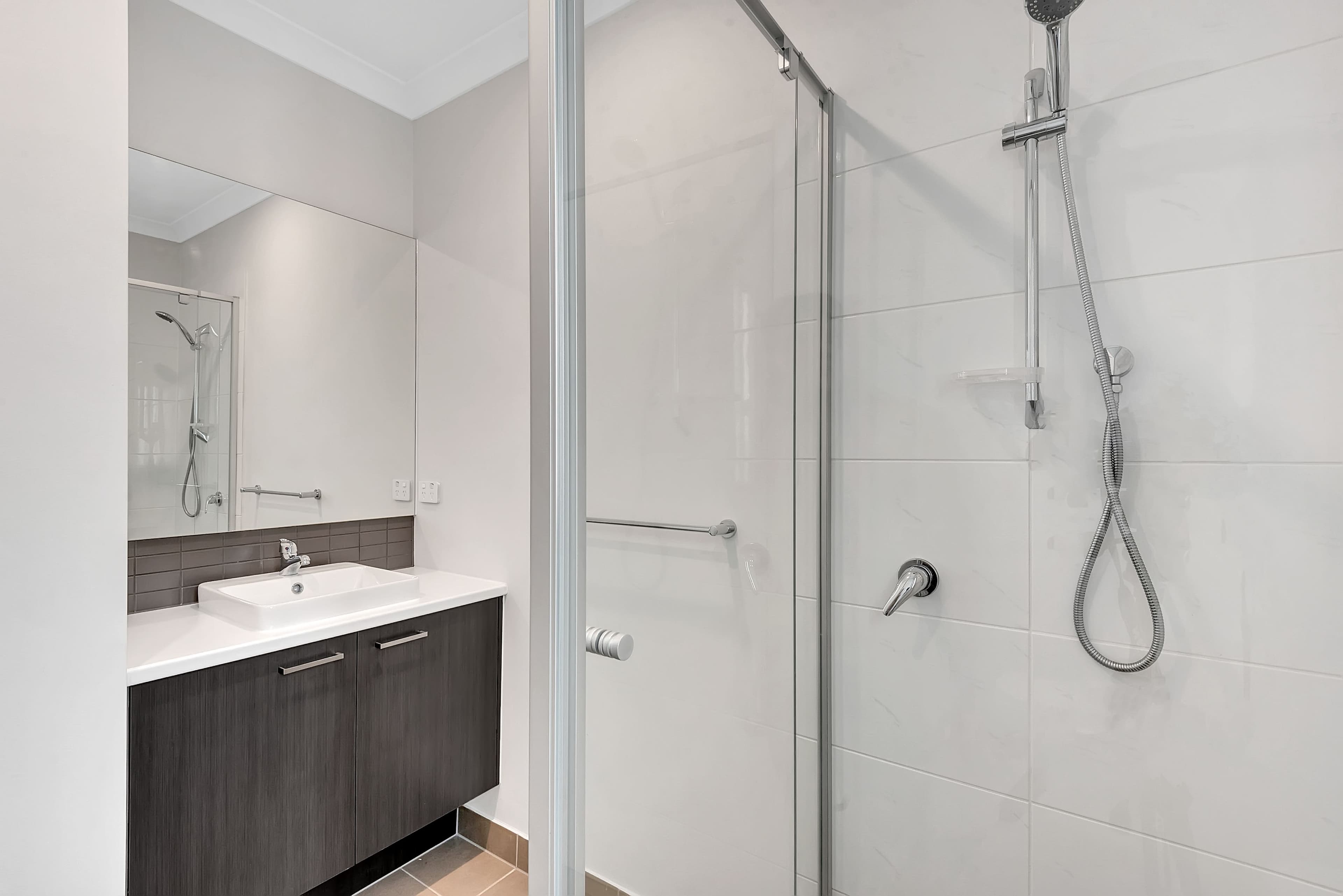 40 Gossia Avenue, Craigieburn VIC 3064, Craigieburn - Thumbnail 8