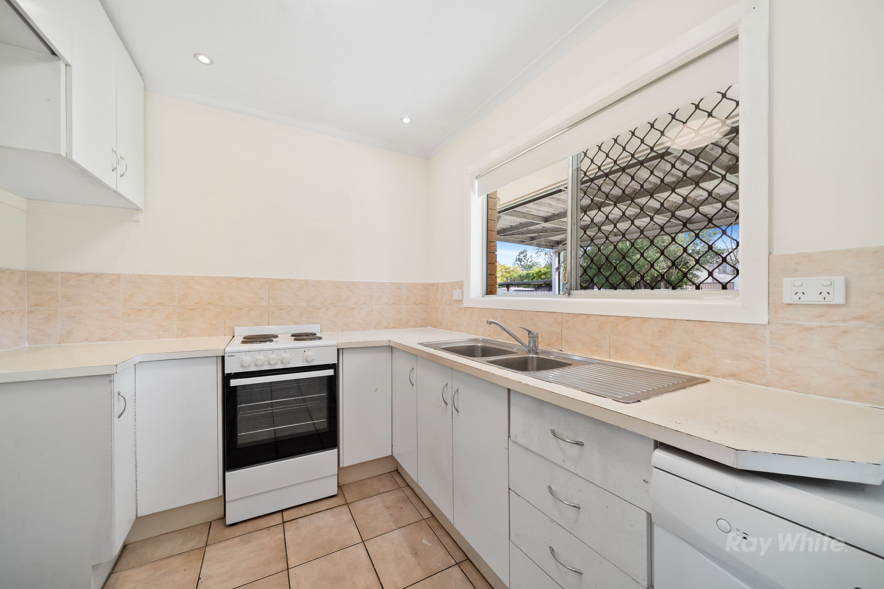 141 Chambers Flat Road, Marsden QLD 4132, Marsden - Thumbnail 2