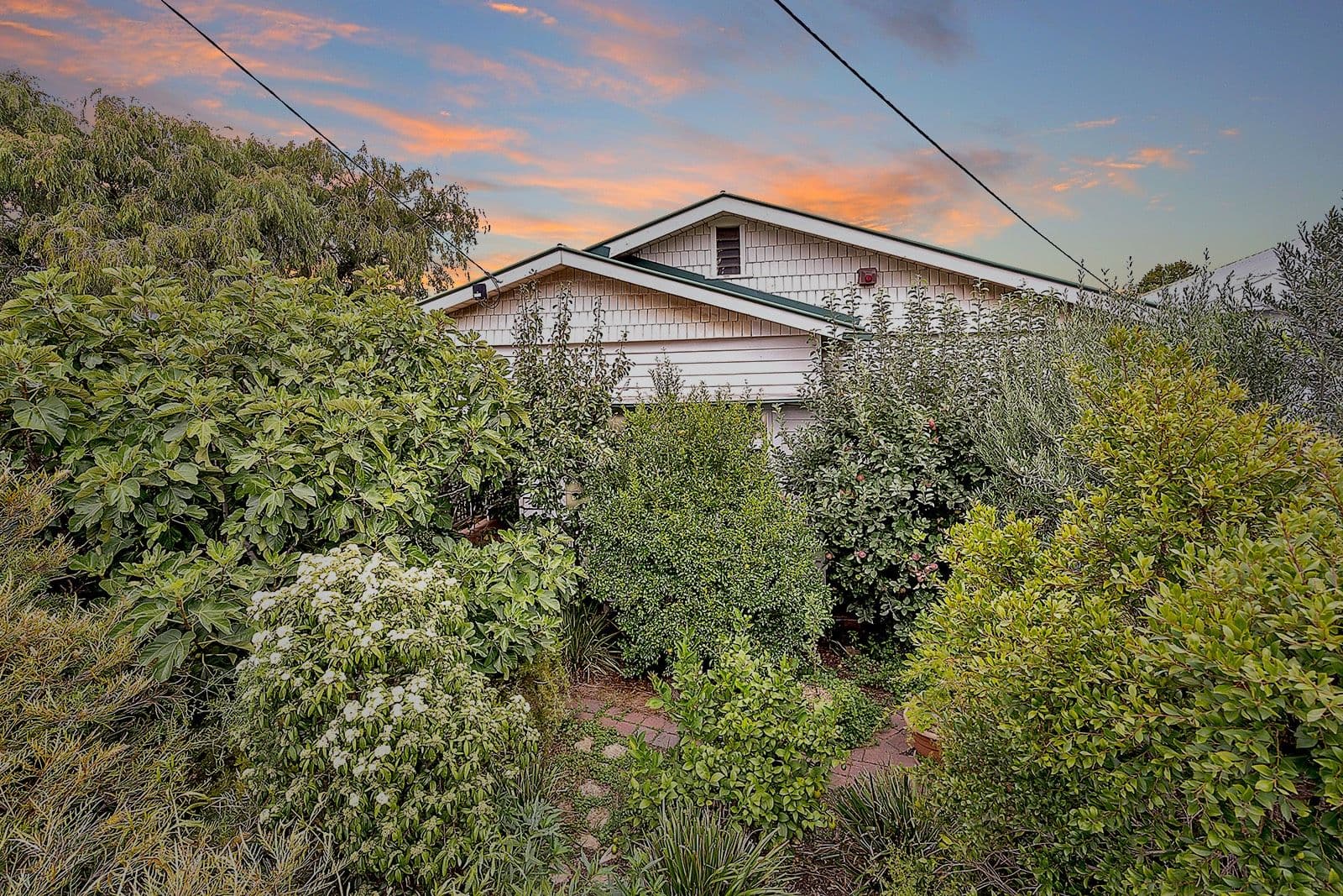 203 Bell Street, Coburg VIC 3058, Coburg - Thumbnail 2