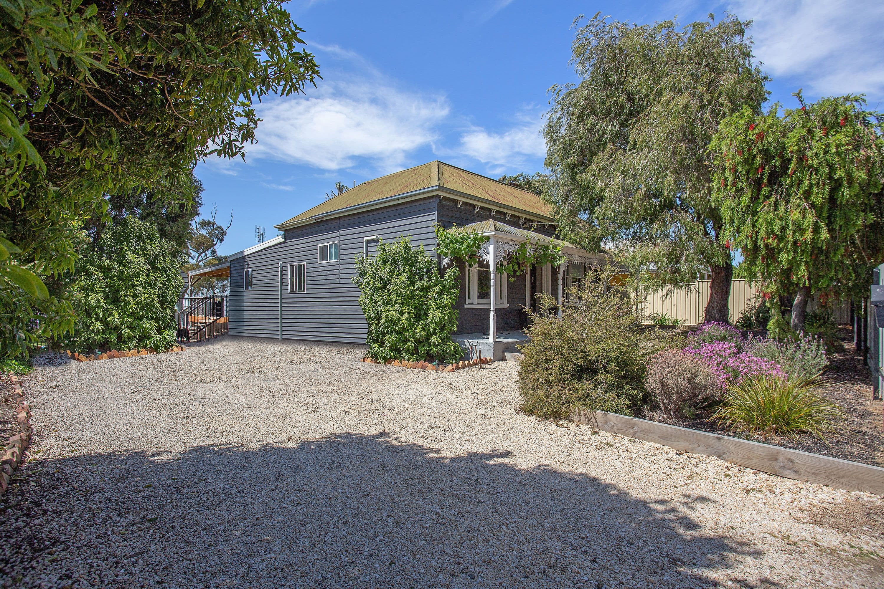 4 Vincent Street, Ararat VIC 3377, Ararat - Thumbnail 3