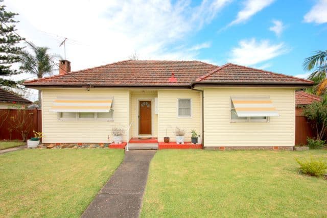 2 Sunny Crescent, PUNCHBOWL NSW 2196, Punchbowl - Thumbnail 2