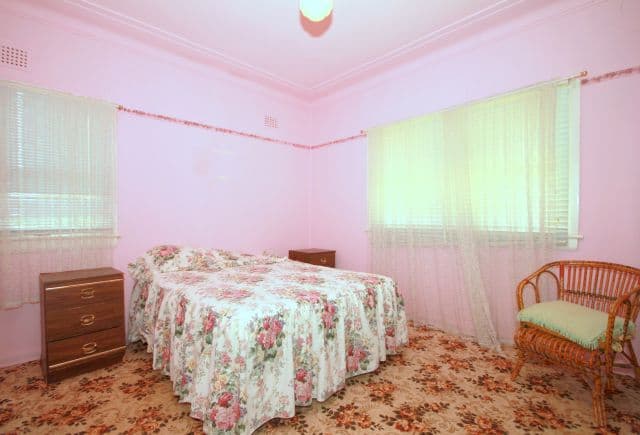 2 Sunny Crescent, PUNCHBOWL NSW 2196, Punchbowl - Thumbnail 5