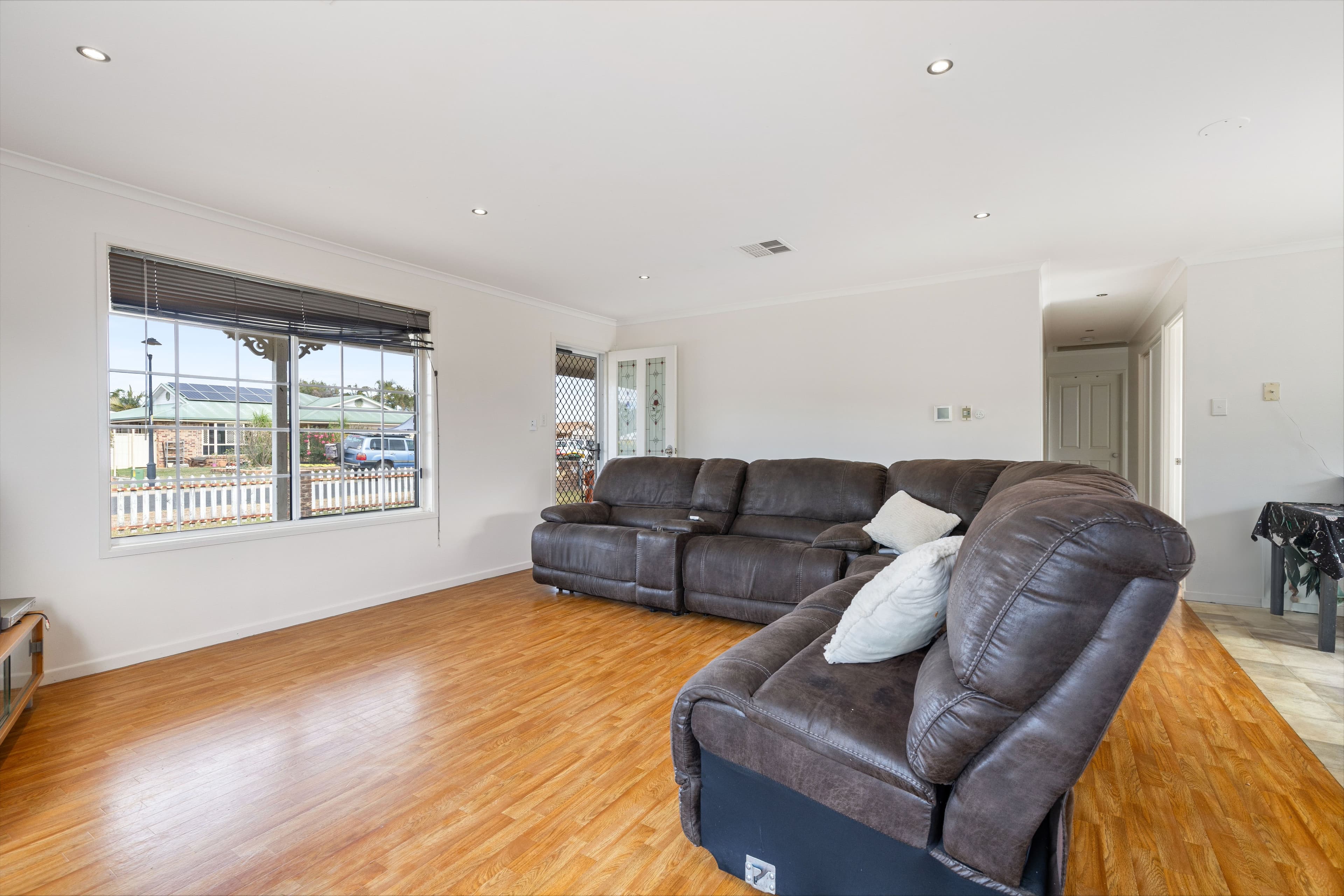 9 Bauhinia Court, Emerald QLD 4720, Emerald - Thumbnail 5
