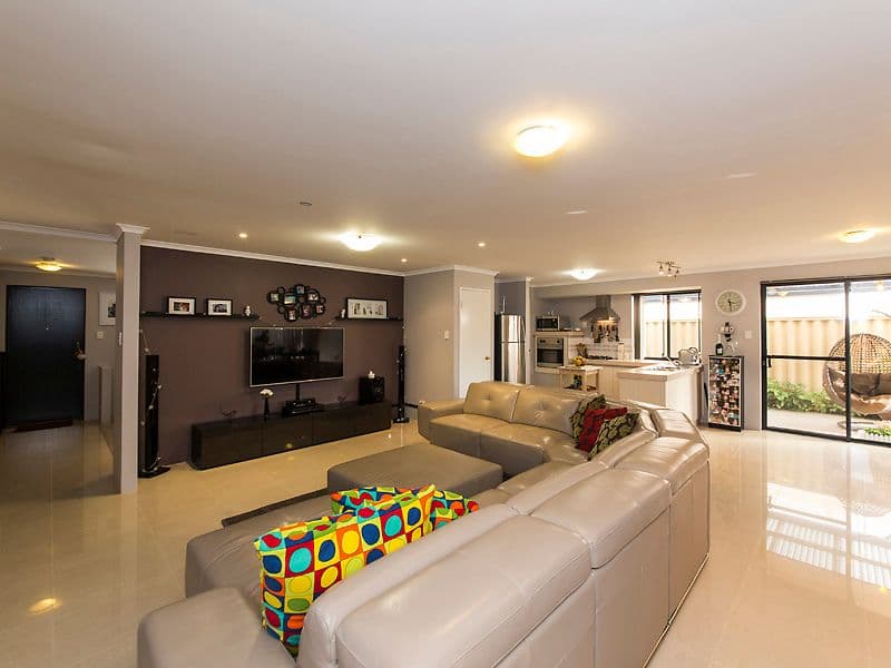 32 Kingia Way, Canning Vale WA 6155, Canning Vale - Thumbnail 8