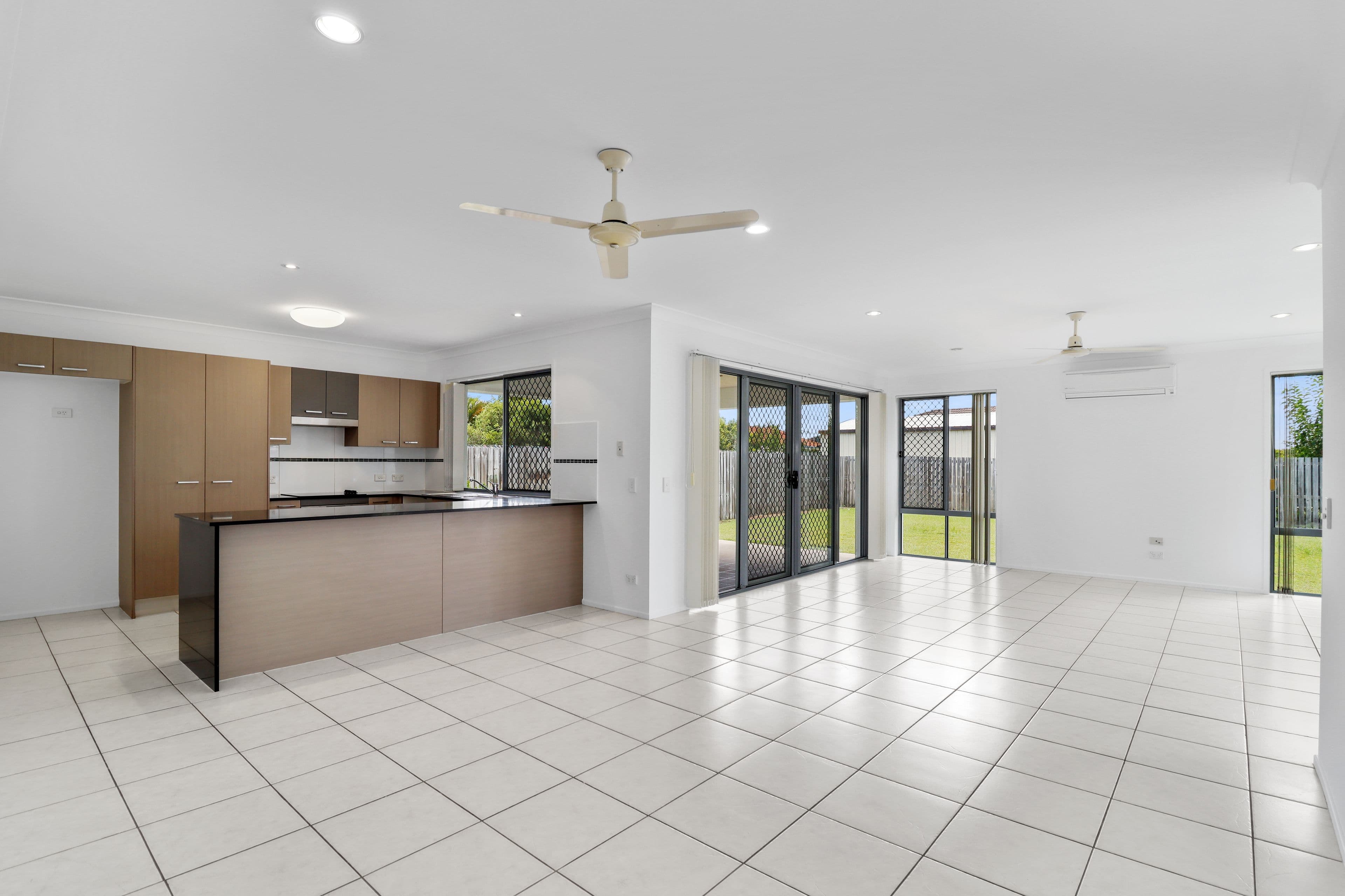 34 Endeavour Way, Eli Waters QLD 4655, Eli Waters - Thumbnail 2