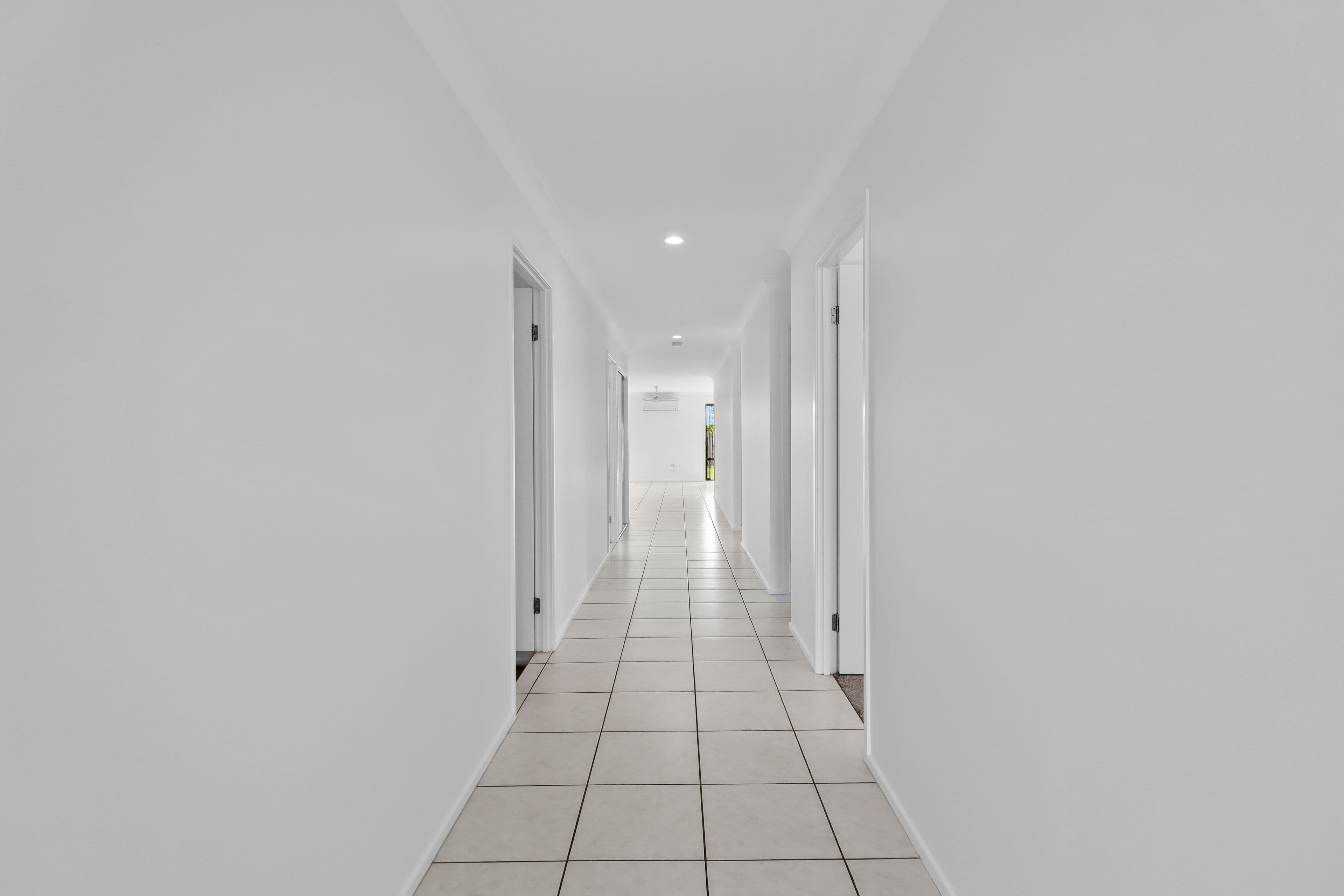 34 Endeavour Way, Eli Waters QLD 4655, Eli Waters - Thumbnail 5