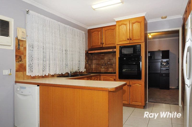 23 Sidney Street, CRANBOURNE VIC 3977, Cranbourne - Thumbnail 3