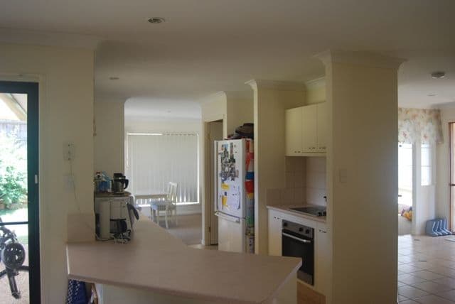 25 Vaucluse Street, FOREST LAKE QLD 4078, Forest Lake - Thumbnail 4