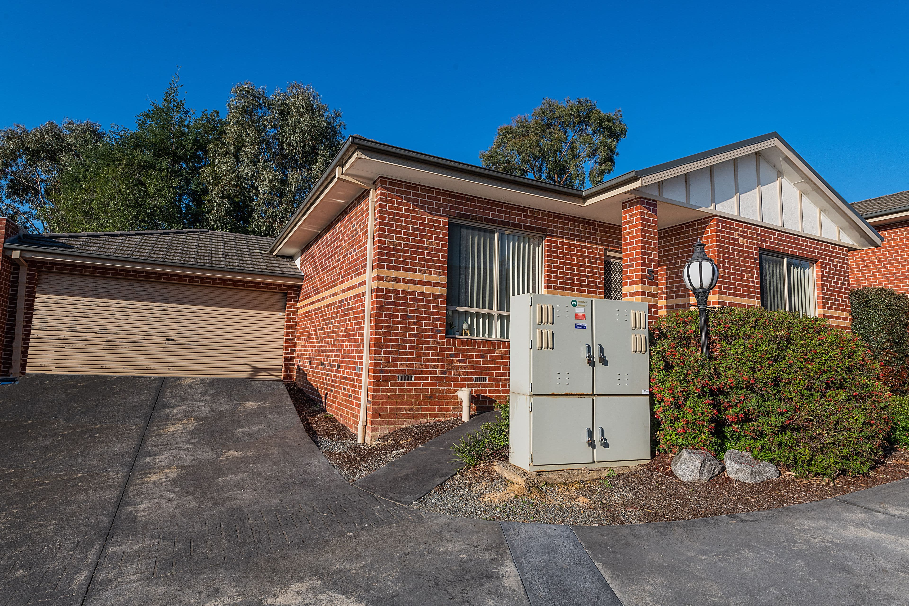 25-27 Canterbury Road, Montrose VIC 3765, Montrose - Thumbnail 2