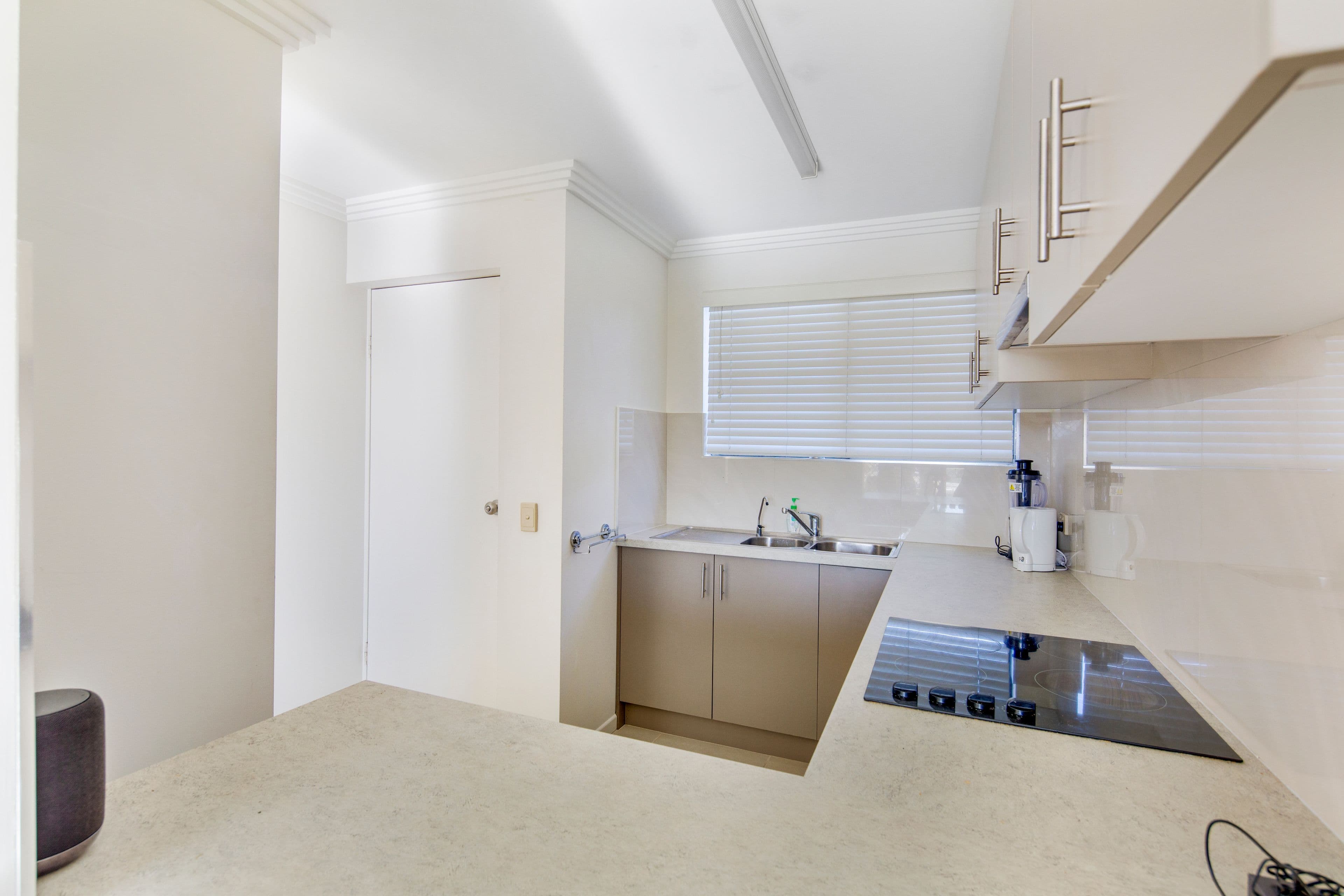 26-28 Akeringa Place, Mooloolaba QLD 4557, Mooloolaba - Thumbnail 5