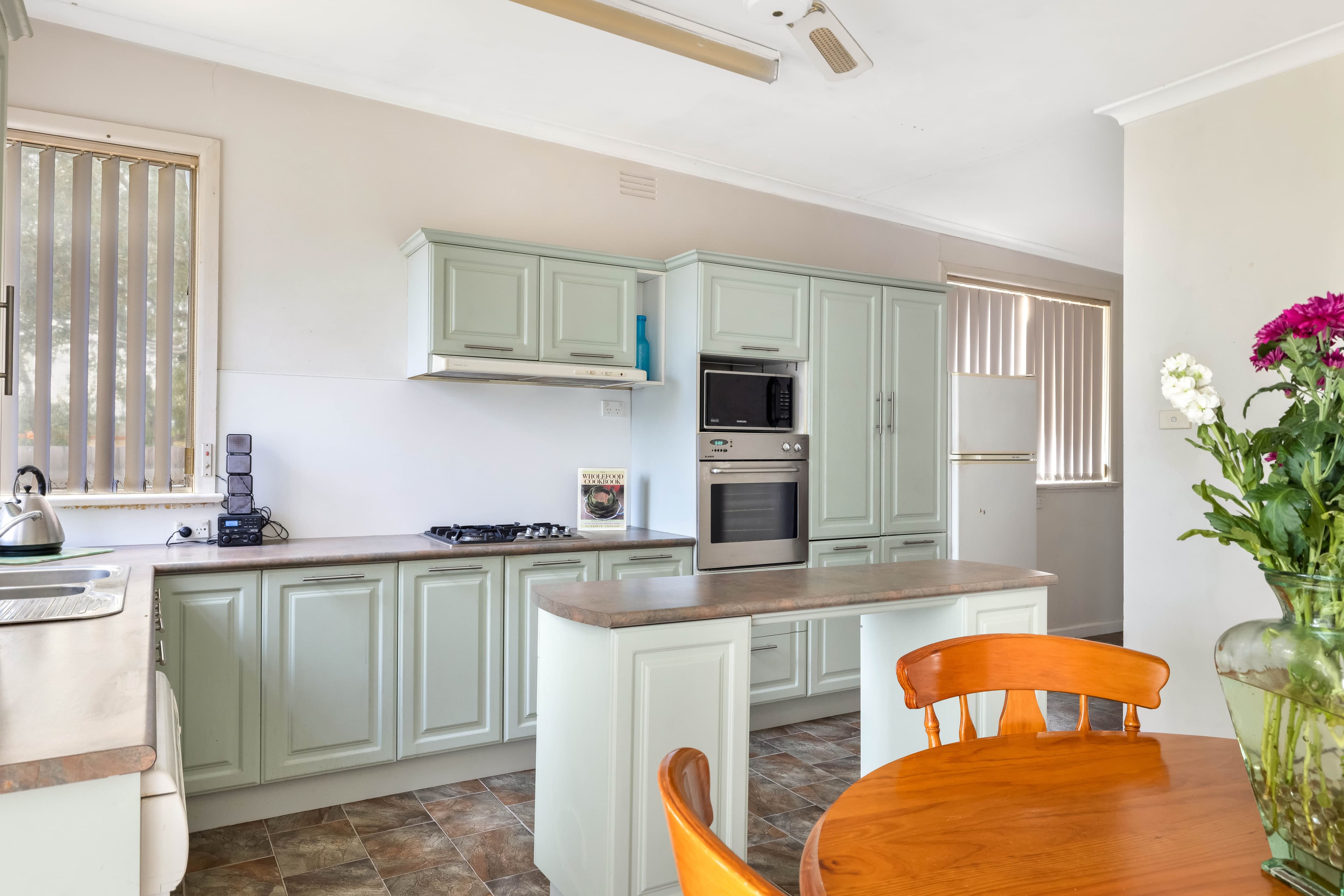 10 Kalang Road, Glenroy VIC 3046, Glenroy - Thumbnail 3
