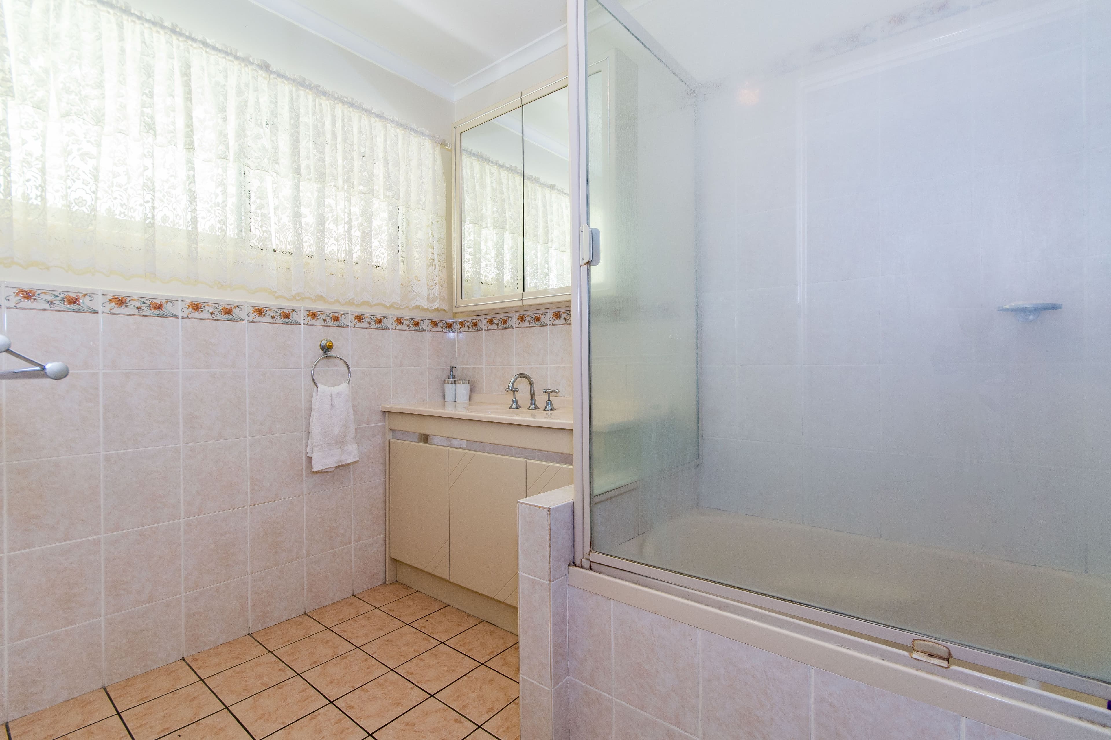 15 Alkeeba Street, Banyo QLD 4014, Banyo - Thumbnail 7