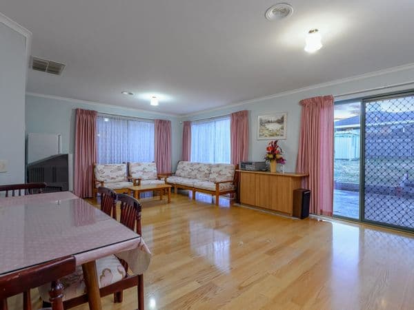 4 Cyril Street, BOX HILL SOUTH VIC 3128, Box Hill South - Thumbnail 6