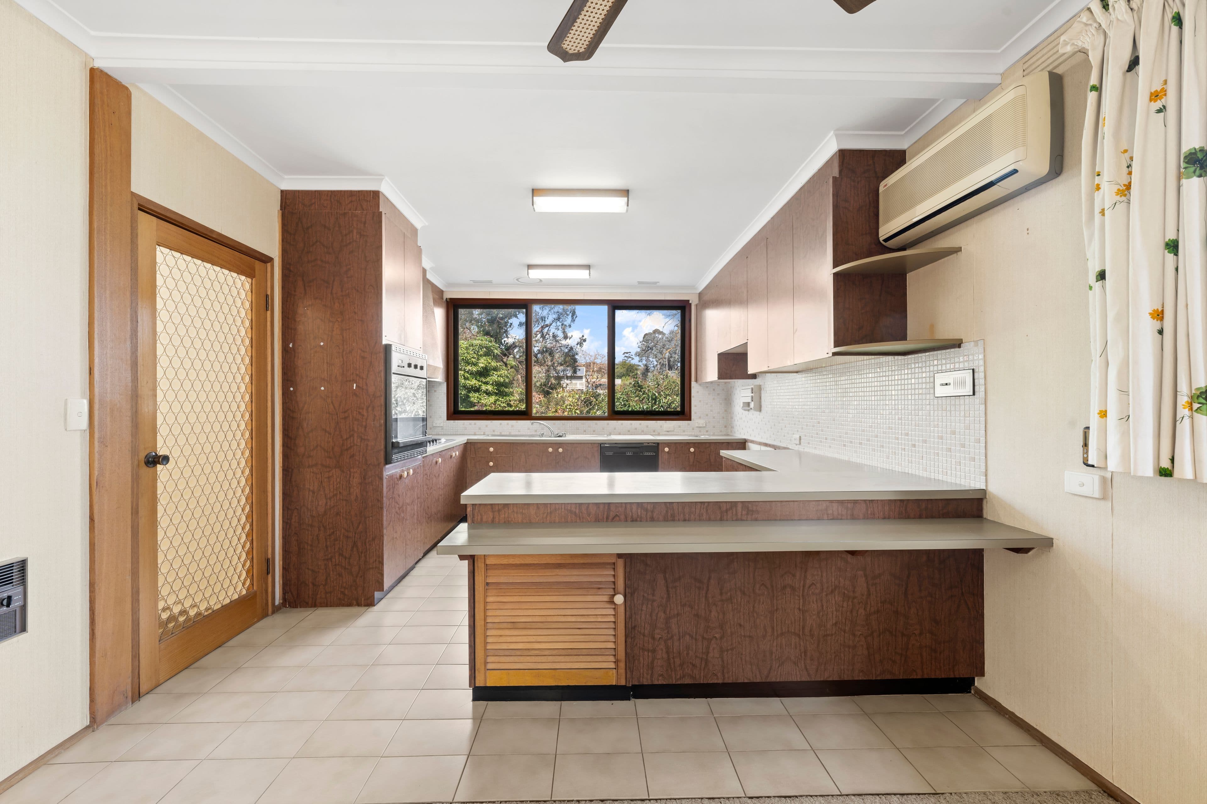 26 Cypress Avenue, Burwood VIC 3125, Burwood - Thumbnail 4