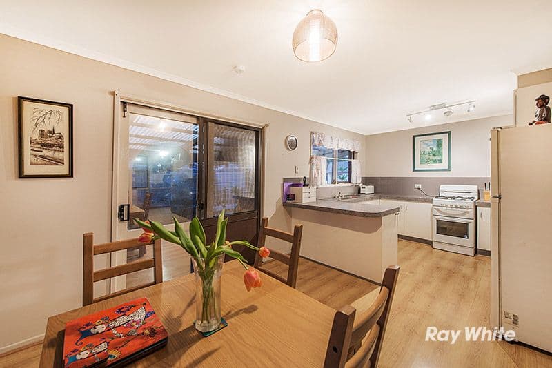 2 South Charles Court, Cranbourne VIC 3977, Cranbourne - Thumbnail 4