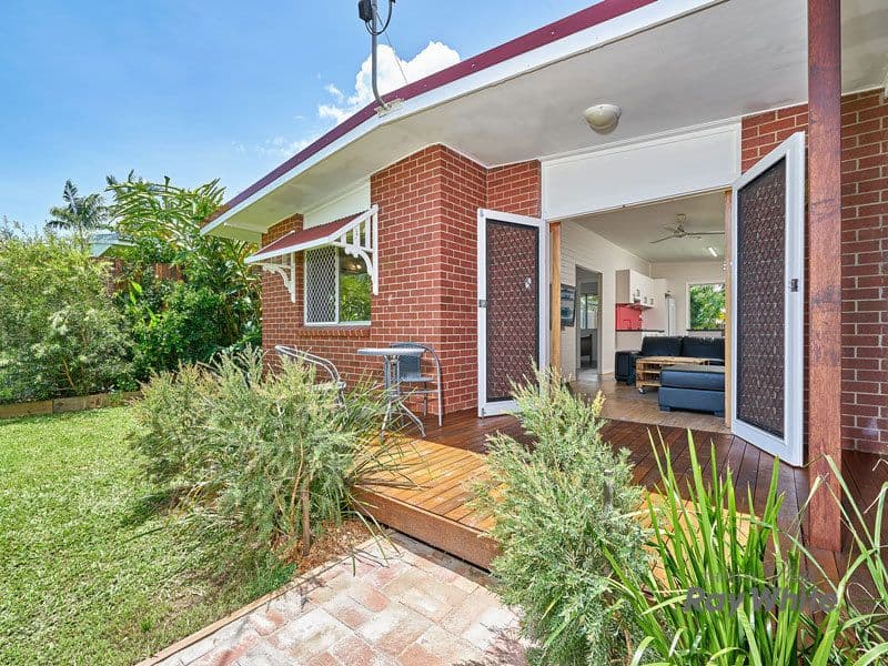 3 Chaplain Avenue, Manunda QLD 4870, Manunda - Thumbnail 2