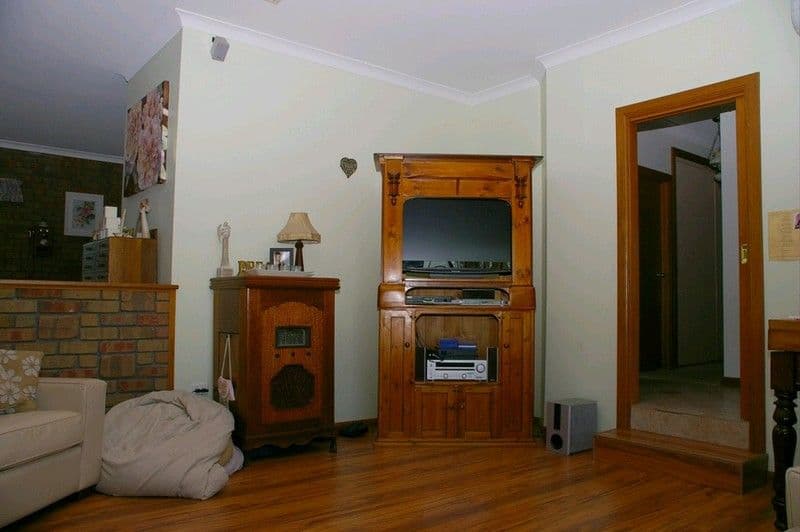 419 Cooltong Avenue, Renmark SA 5341, Renmark - Thumbnail 5