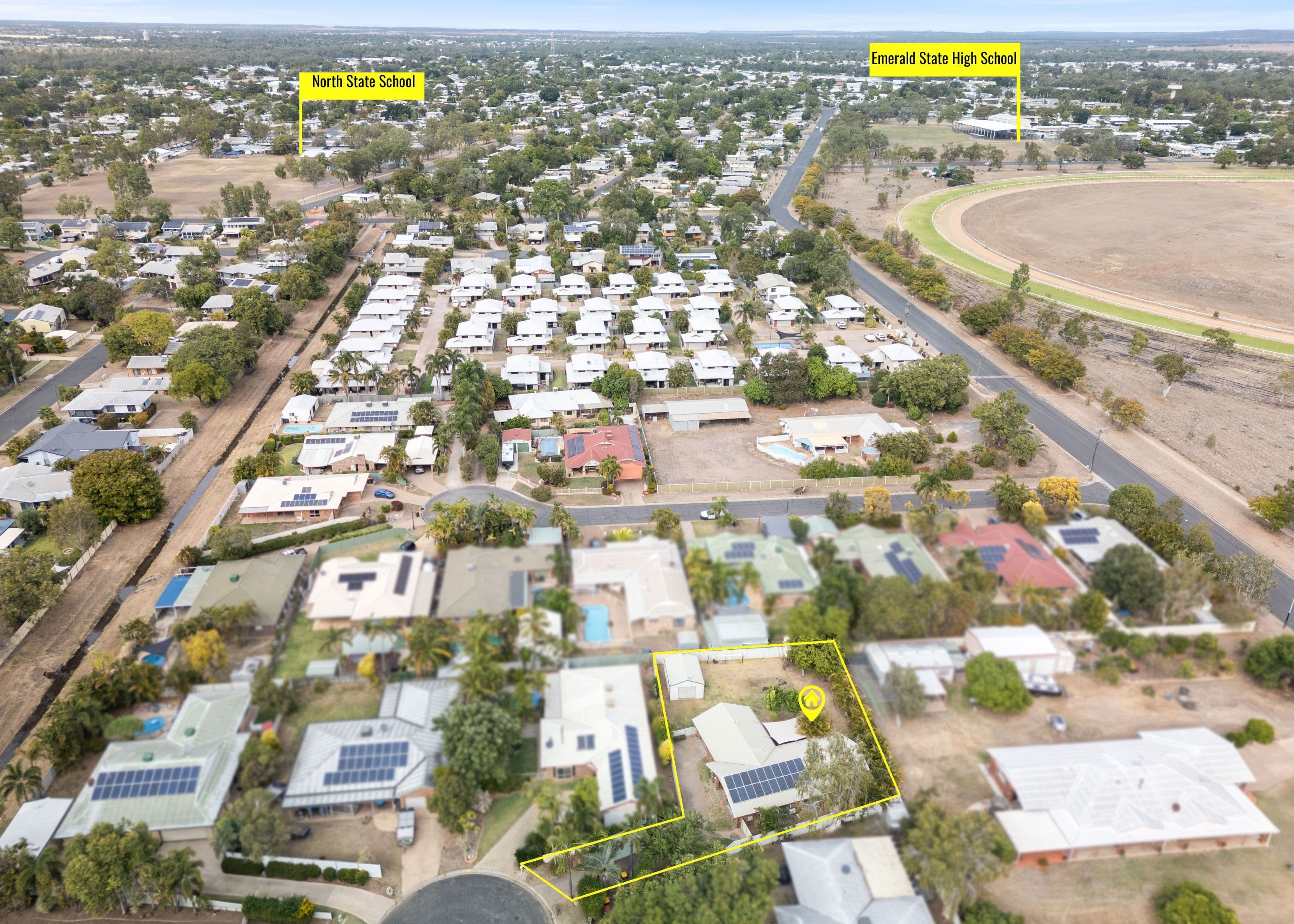 7 Crystal Court, Emerald QLD 4720, Emerald - Thumbnail 2
