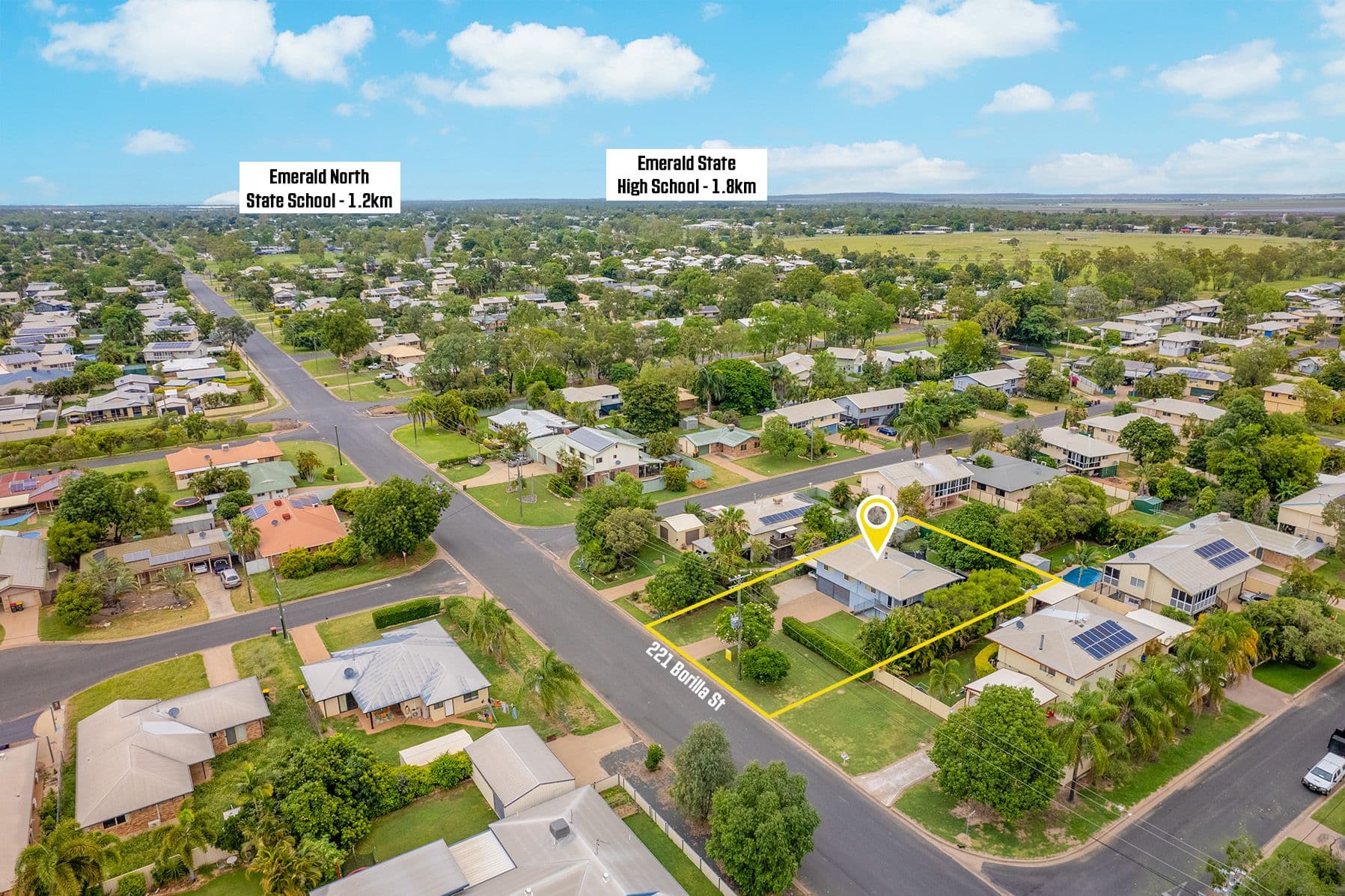 221 Borilla Street, Emerald QLD 4720, Emerald - Thumbnail 2
