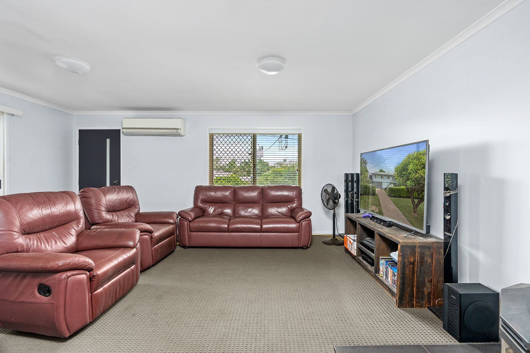 221 Borilla Street, Emerald QLD 4720, Emerald - Thumbnail 6