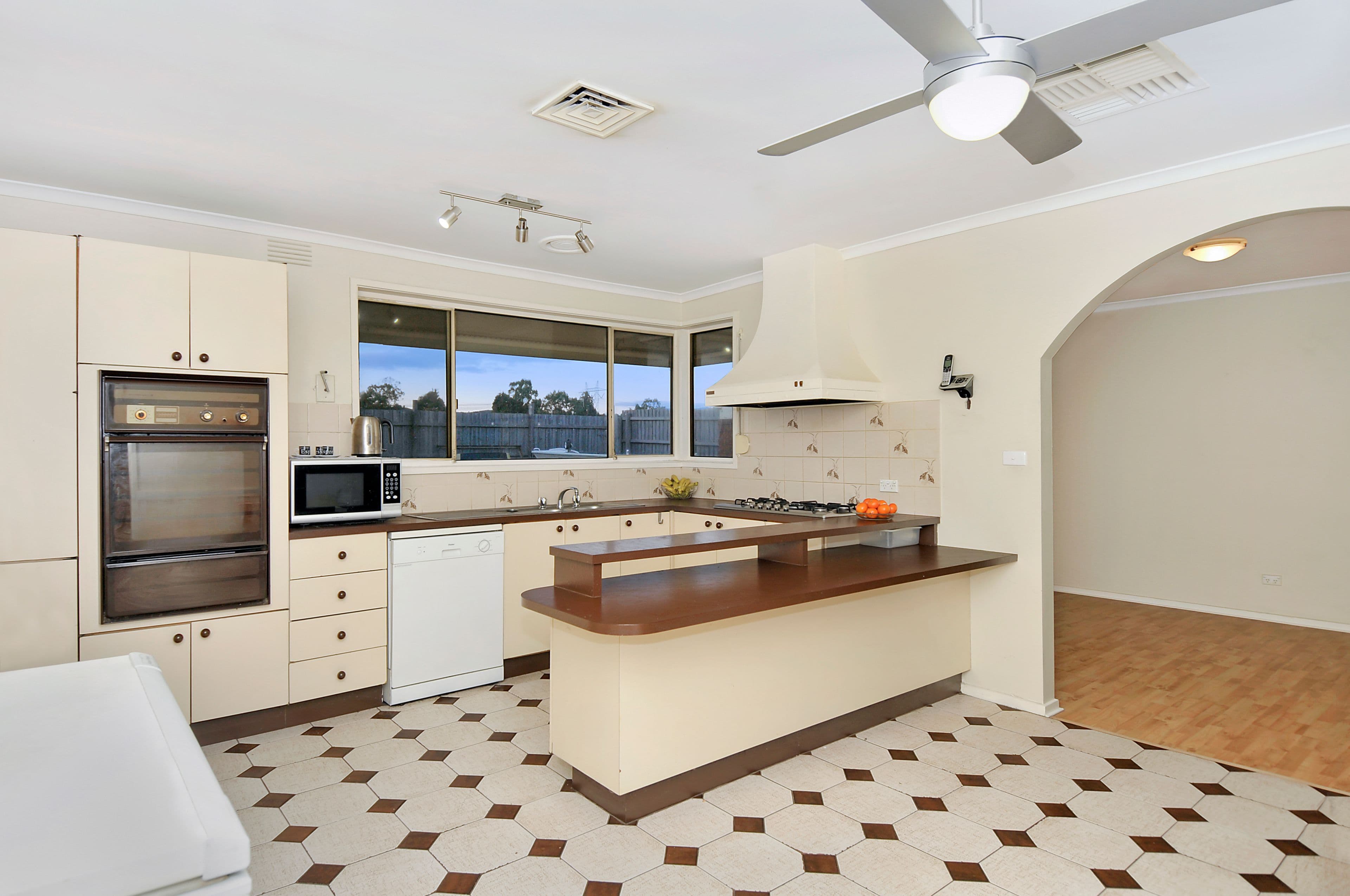 52 Pentland Drive, Epping VIC 3076, Epping - Thumbnail 2