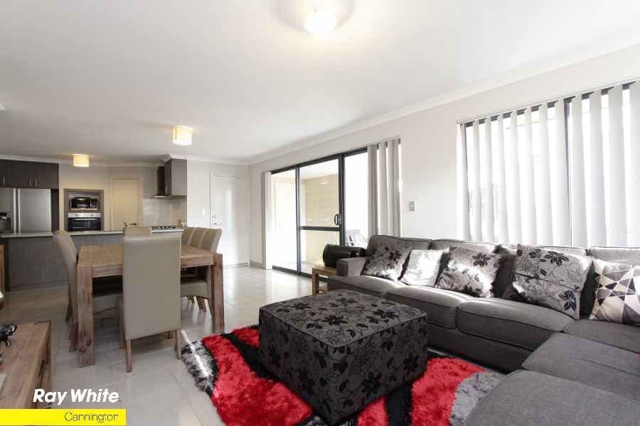 39 Russell Street, EAST CANNINGTON WA 6107, East Cannington - Thumbnail 4