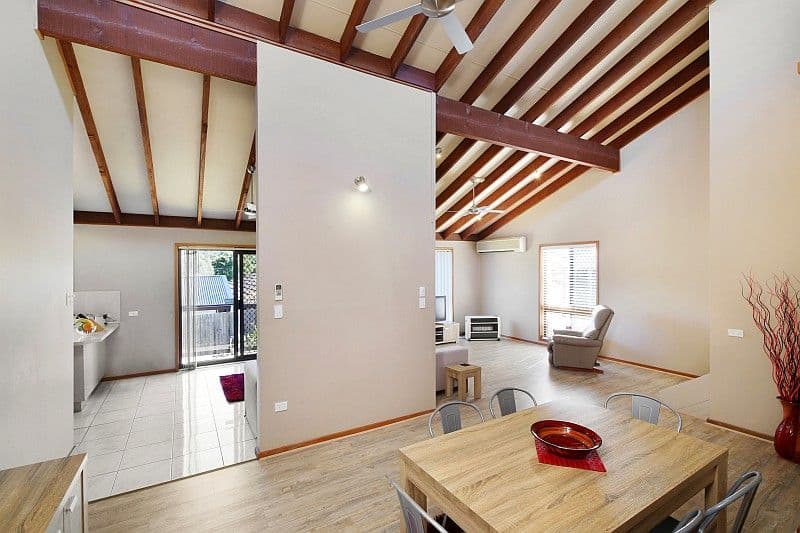 7 Highland Road, Green Point - Thumbnail 3