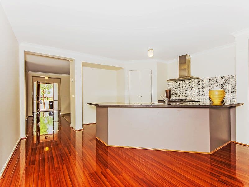 8 Murdeduke Crescent, WYNDHAM VALE VIC 3024, Wyndham Vale - Thumbnail 6