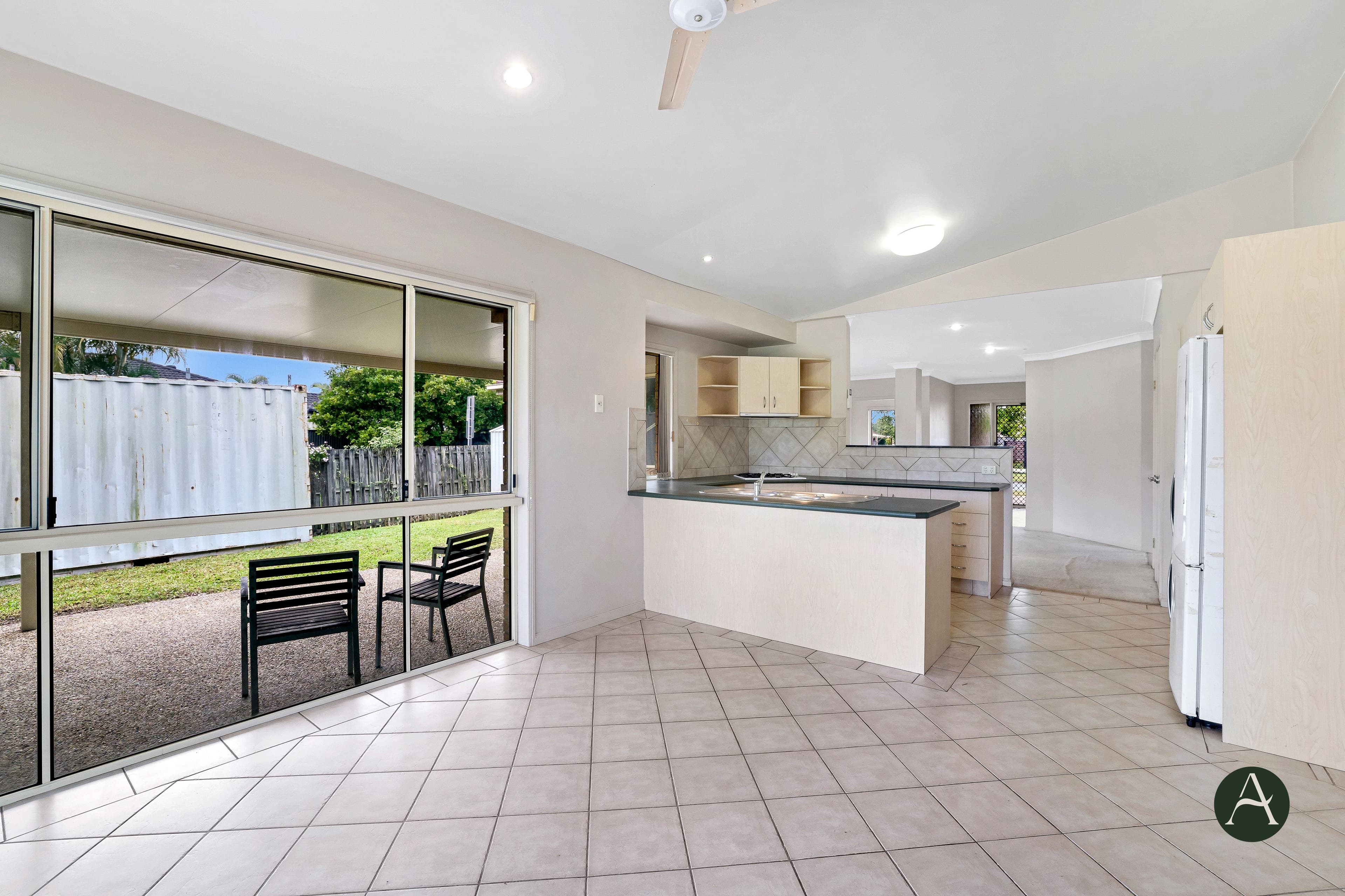 18 Saint Stephens Drive, Upper Coomera QLD 4209, Upper Coomera - Thumbnail 5