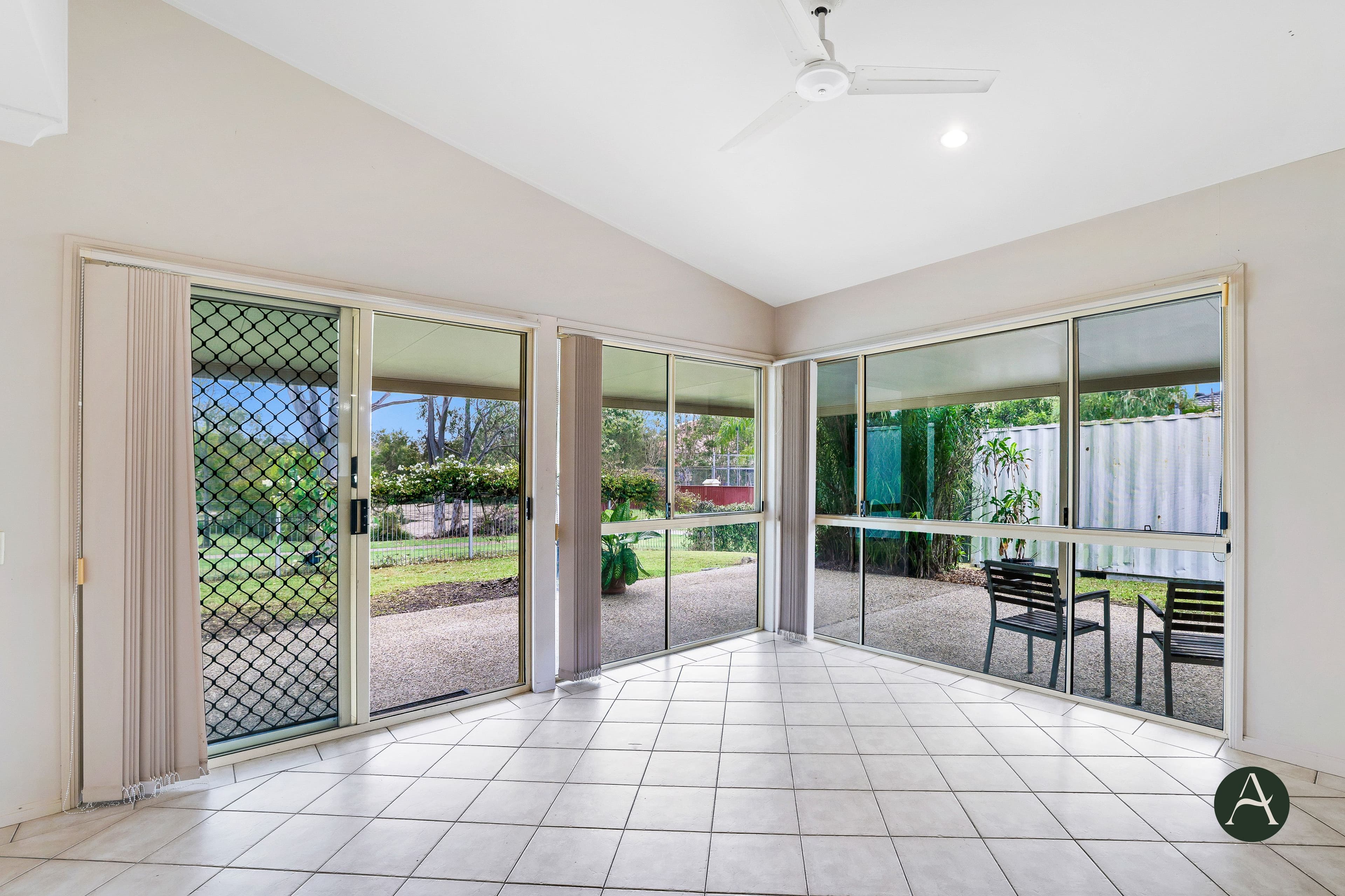 18 Saint Stephens Drive, Upper Coomera QLD 4209, Upper Coomera - Thumbnail 7