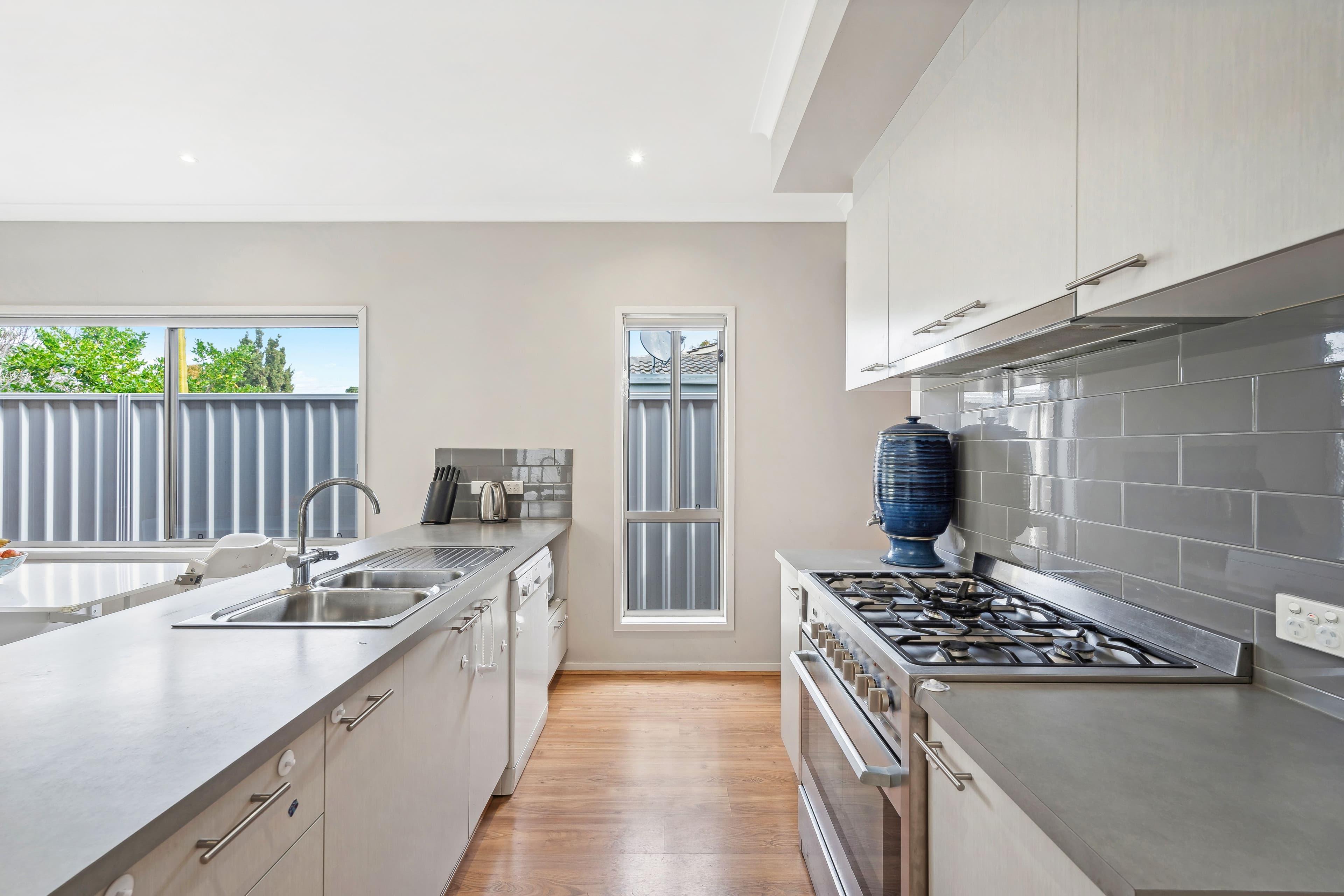6A Irving Road, Aldinga Beach SA 5173, Aldinga Beach - Thumbnail 4