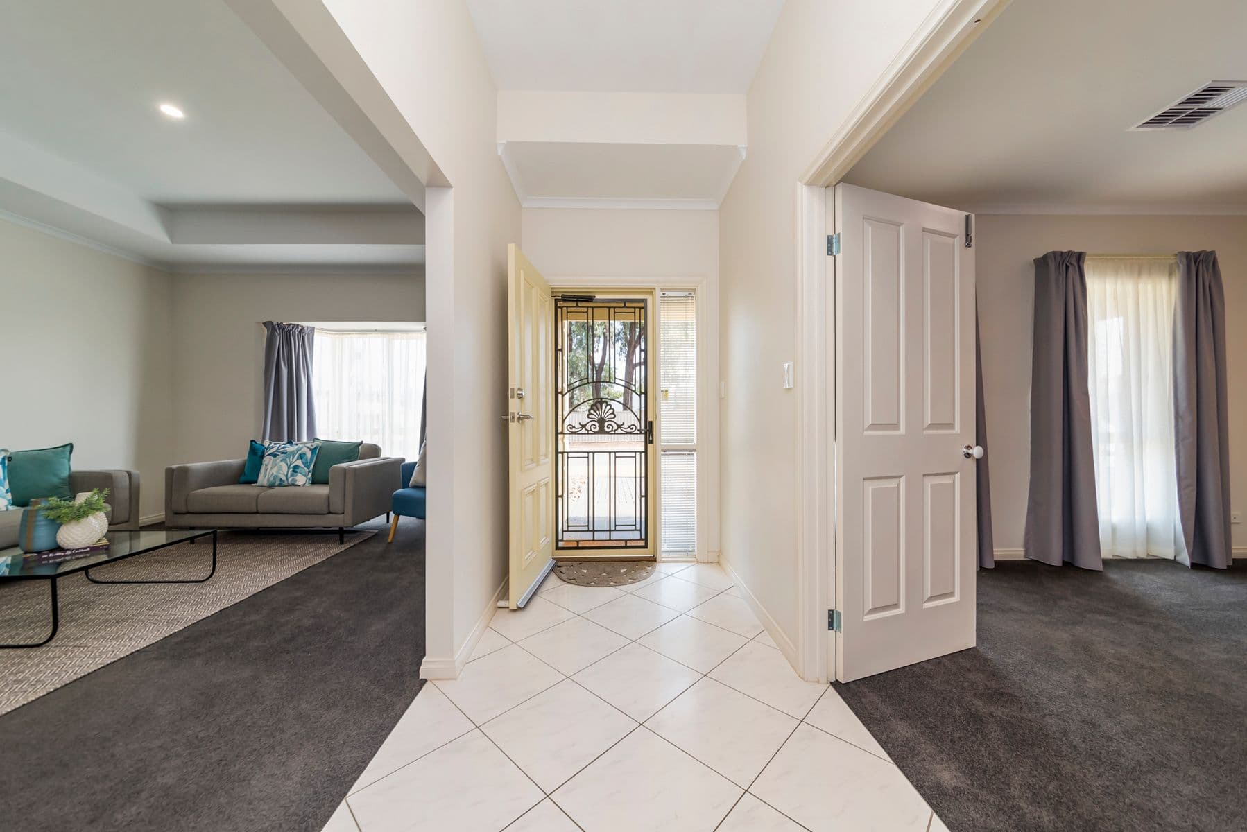 8 Lewis Avenue, Gawler East SA 5118, Gawler East - Thumbnail 4