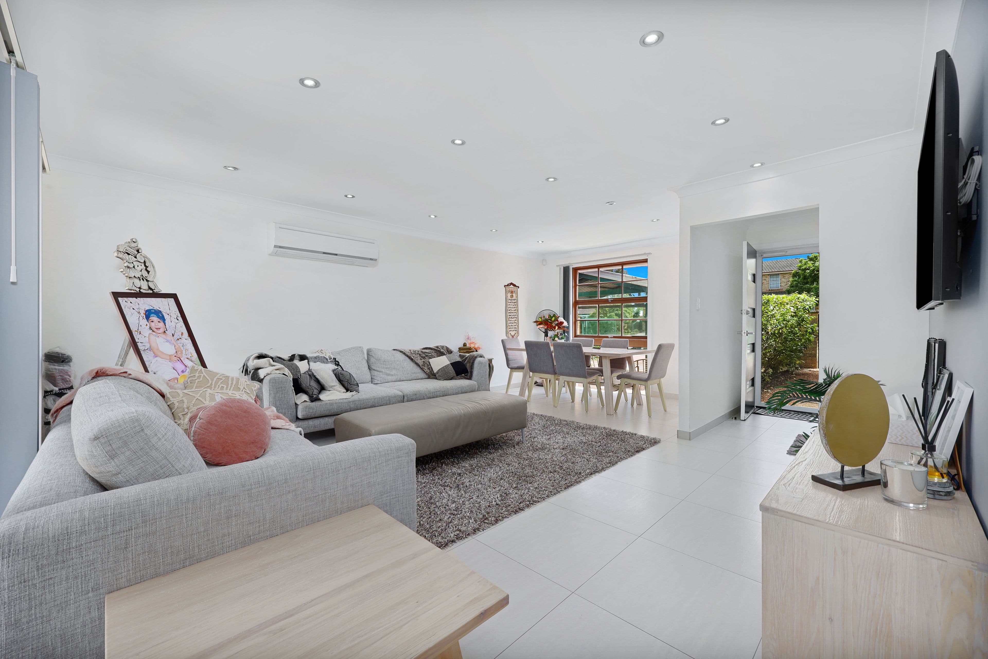 38 Athel Tree Crescent, Bradbury NSW 2560, Bradbury - Thumbnail 2
