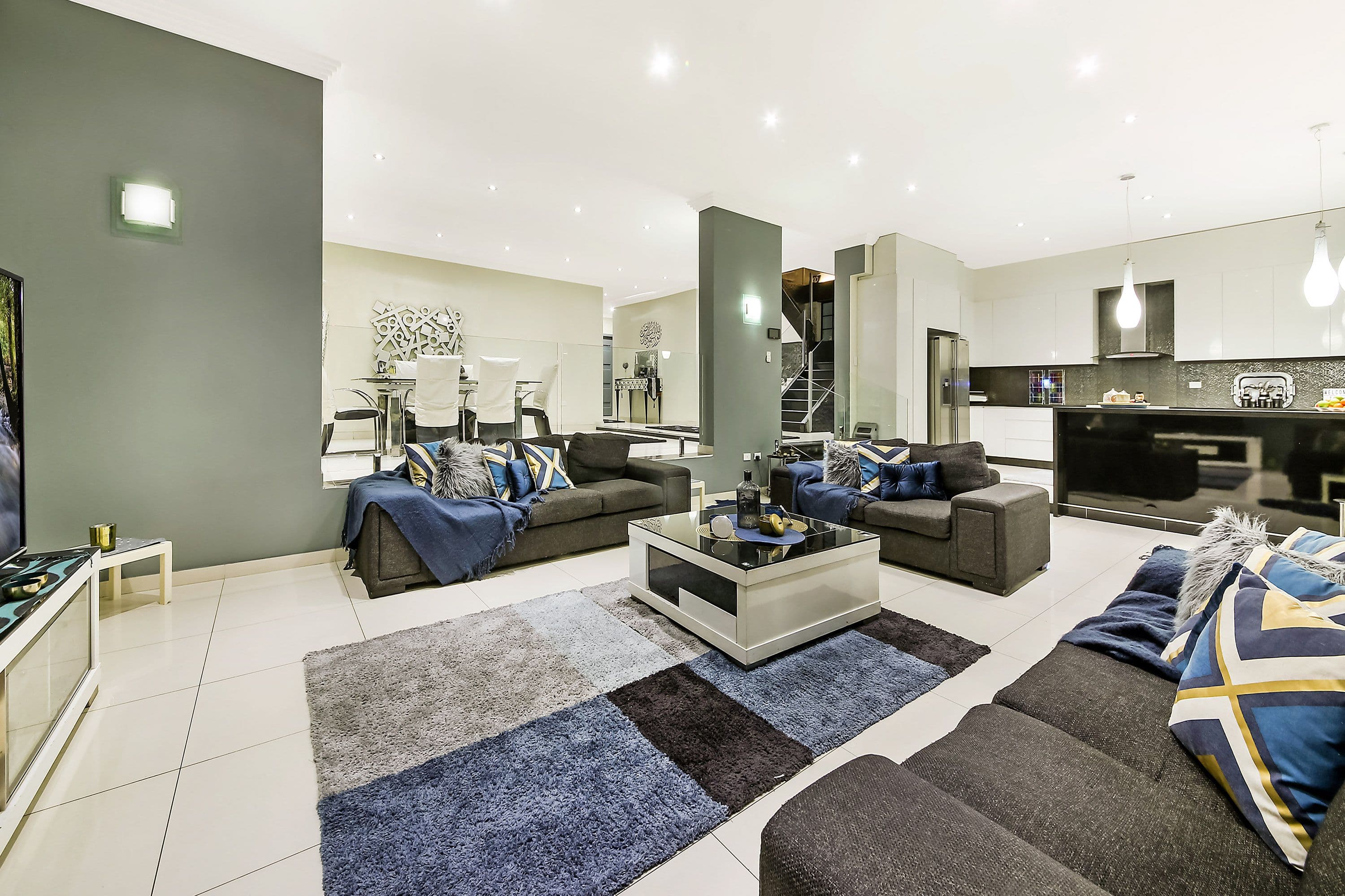 8 Mountview Avenue, Chester Hill - Thumbnail 2