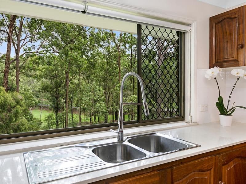 29 Lilley Road, Cashmere QLD 4500, Cashmere - Thumbnail 4