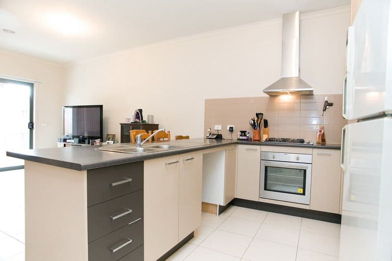 11 Rawlings Terrace, EPPING VIC 3076, Epping - Thumbnail 2