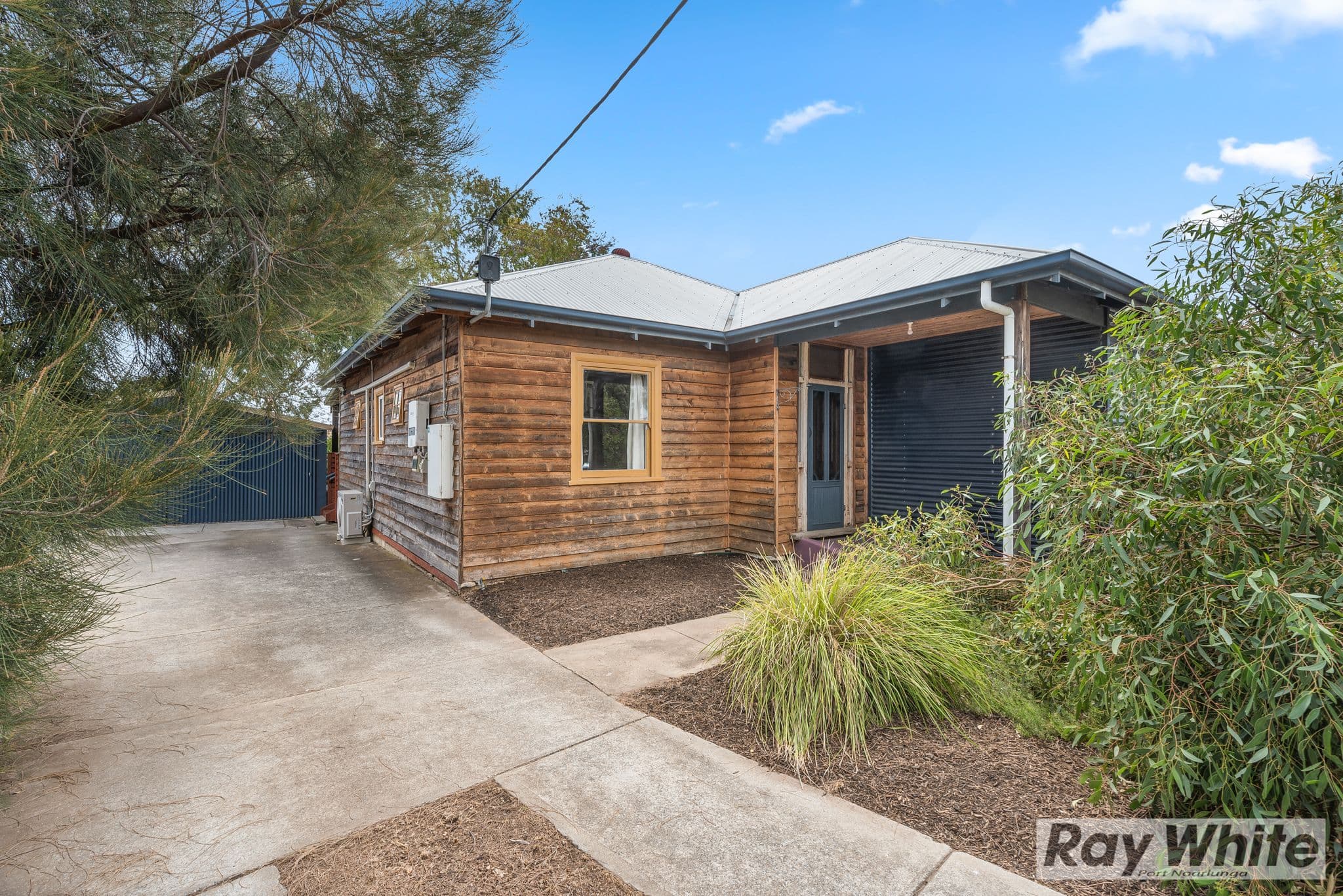 11 Keirana Avenue, Port Noarlunga SA 5167, Port Noarlunga - Thumbnail 2