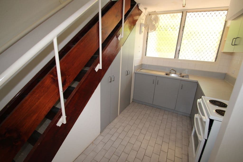 25 Bernhard Street, KATHERINE NT 0850, Katherine South - Thumbnail 2