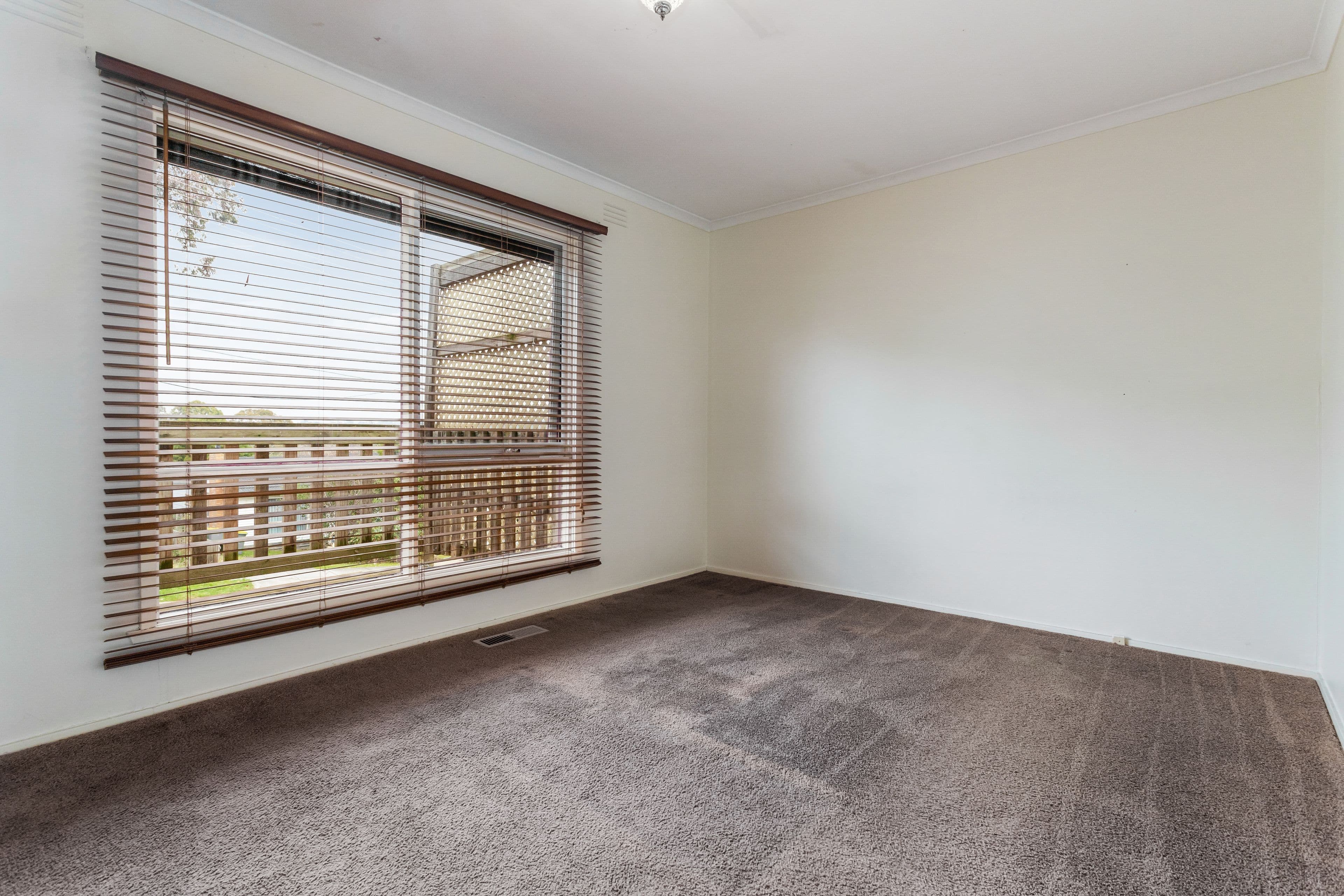 20 Carawa Street, Mooroolbark VIC 3138, Mooroolbark - Thumbnail 4