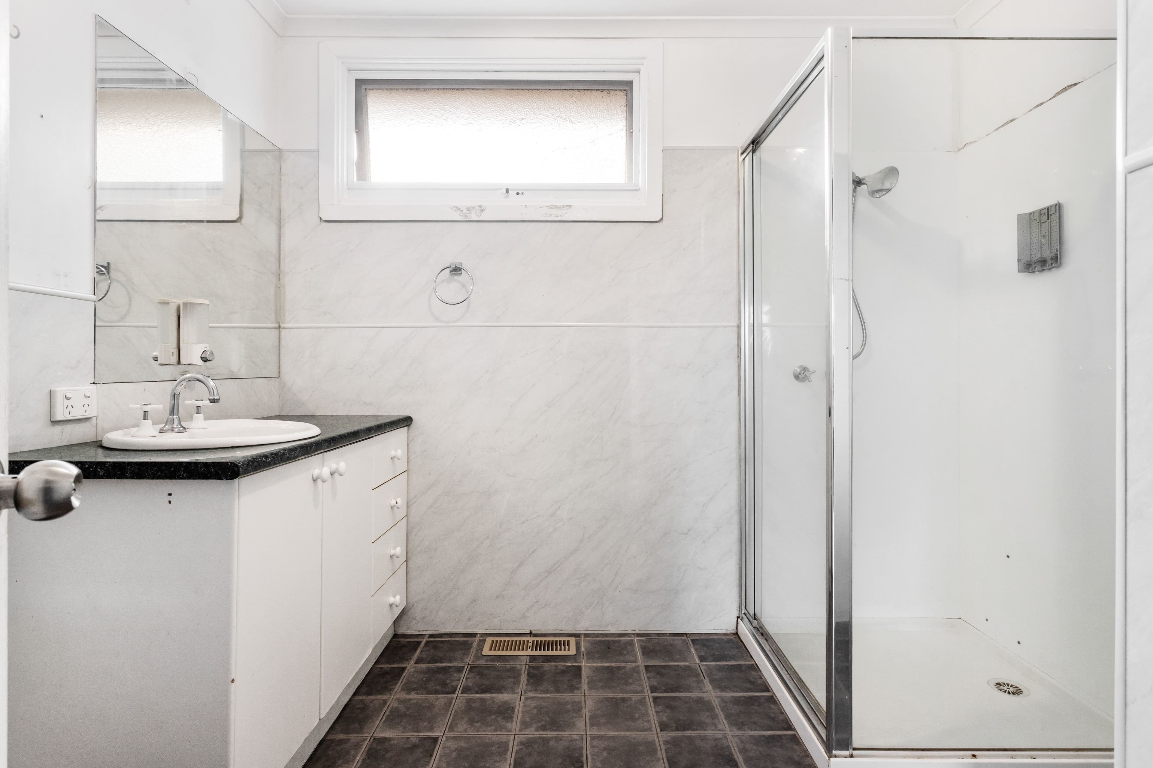 20 Carawa Street, Mooroolbark VIC 3138, Mooroolbark - Thumbnail 5