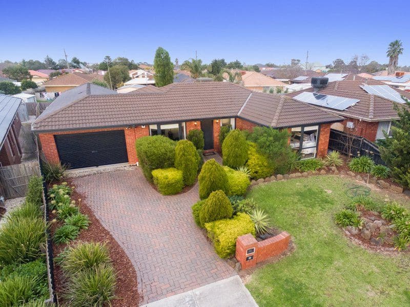 7 Brooke Court, Hoppers Crossing VIC 3029, Hoppers Crossing - Thumbnail 2