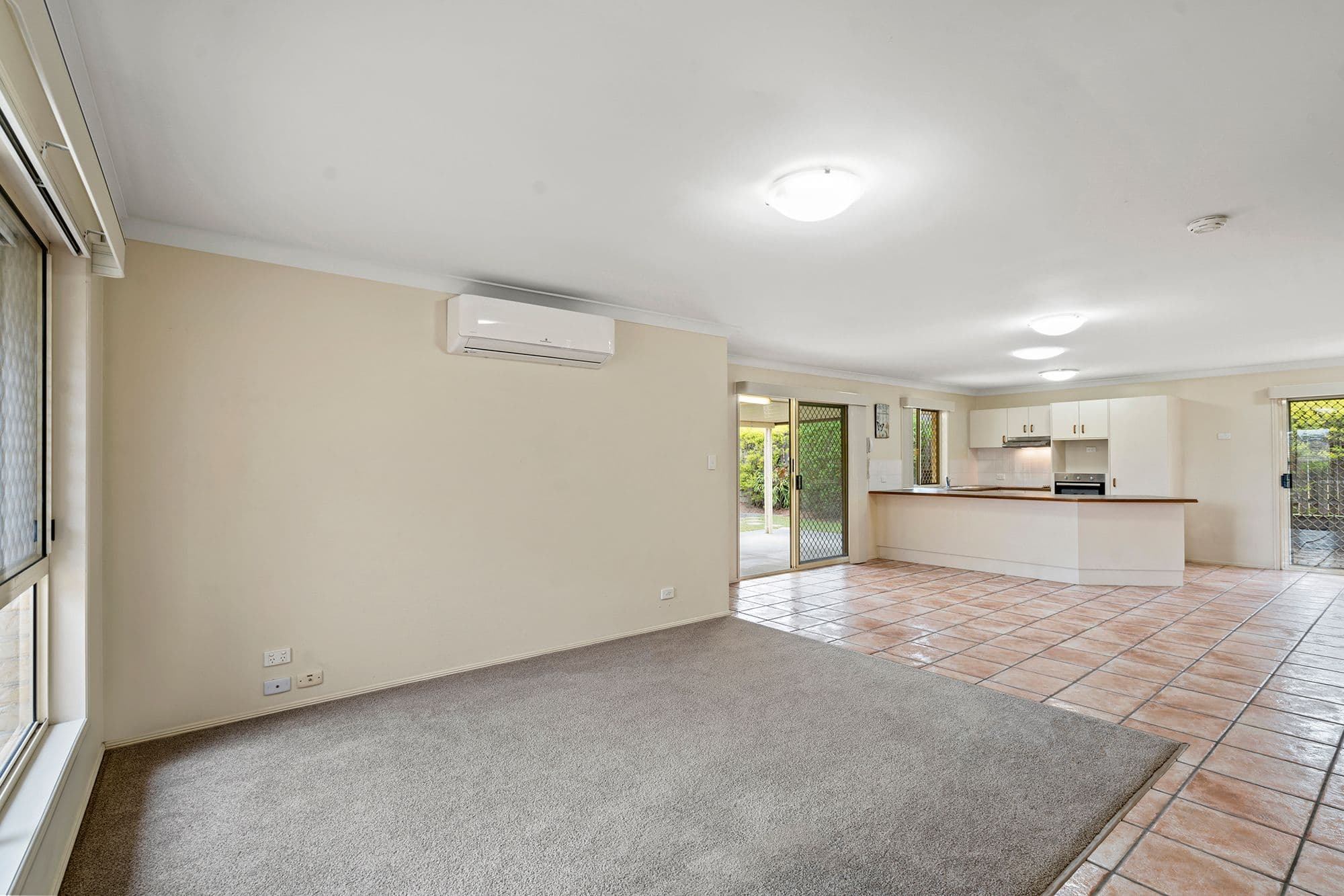 9 Hudson Street, Calamvale QLD 4116, Calamvale - Thumbnail 2