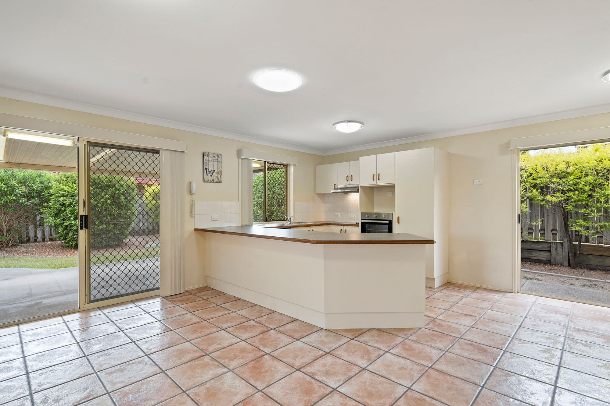 9 Hudson Street, Calamvale QLD 4116, Calamvale - Thumbnail 3