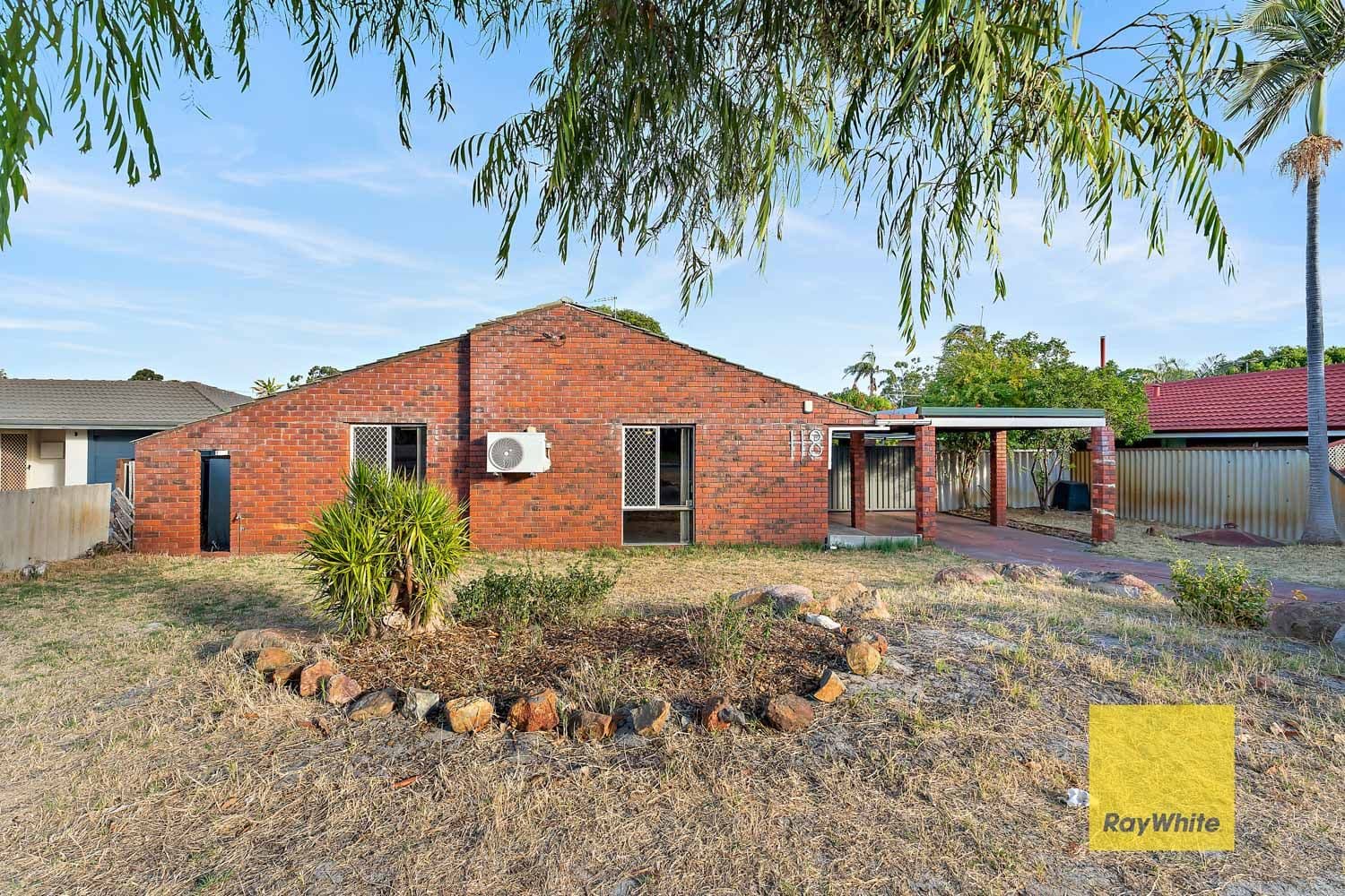 118 Hume Road, Thornlie WA 6108, Thornlie - Image 1
