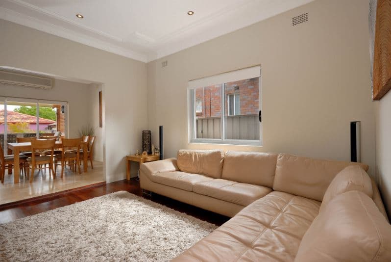 4 Vincents Avenue, ARNCLIFFE NSW 2205, Arncliffe - Thumbnail 2