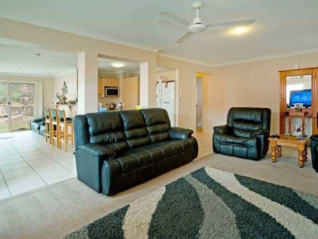 36 Jonquil Street, ORMEAU QLD 4208, Ormeau - Thumbnail 3