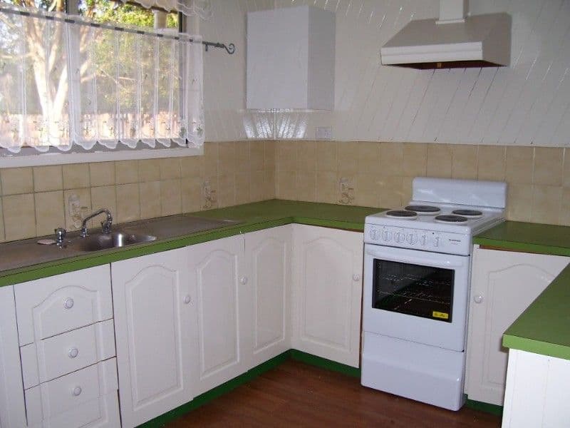 12 Kullaroo Court, DECEPTION BAY QLD 4508, Deception Bay - Thumbnail 2