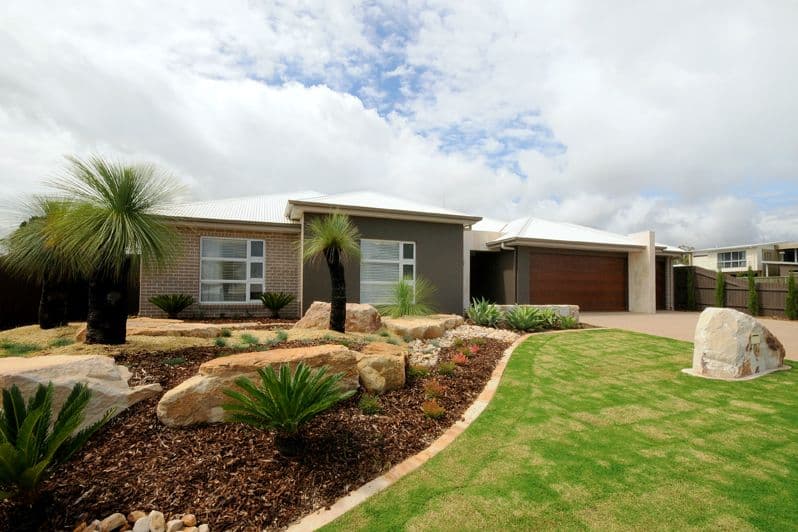 10 Daniells Close, Middle Ridge QLD 4350, Middle Ridge - Image 1