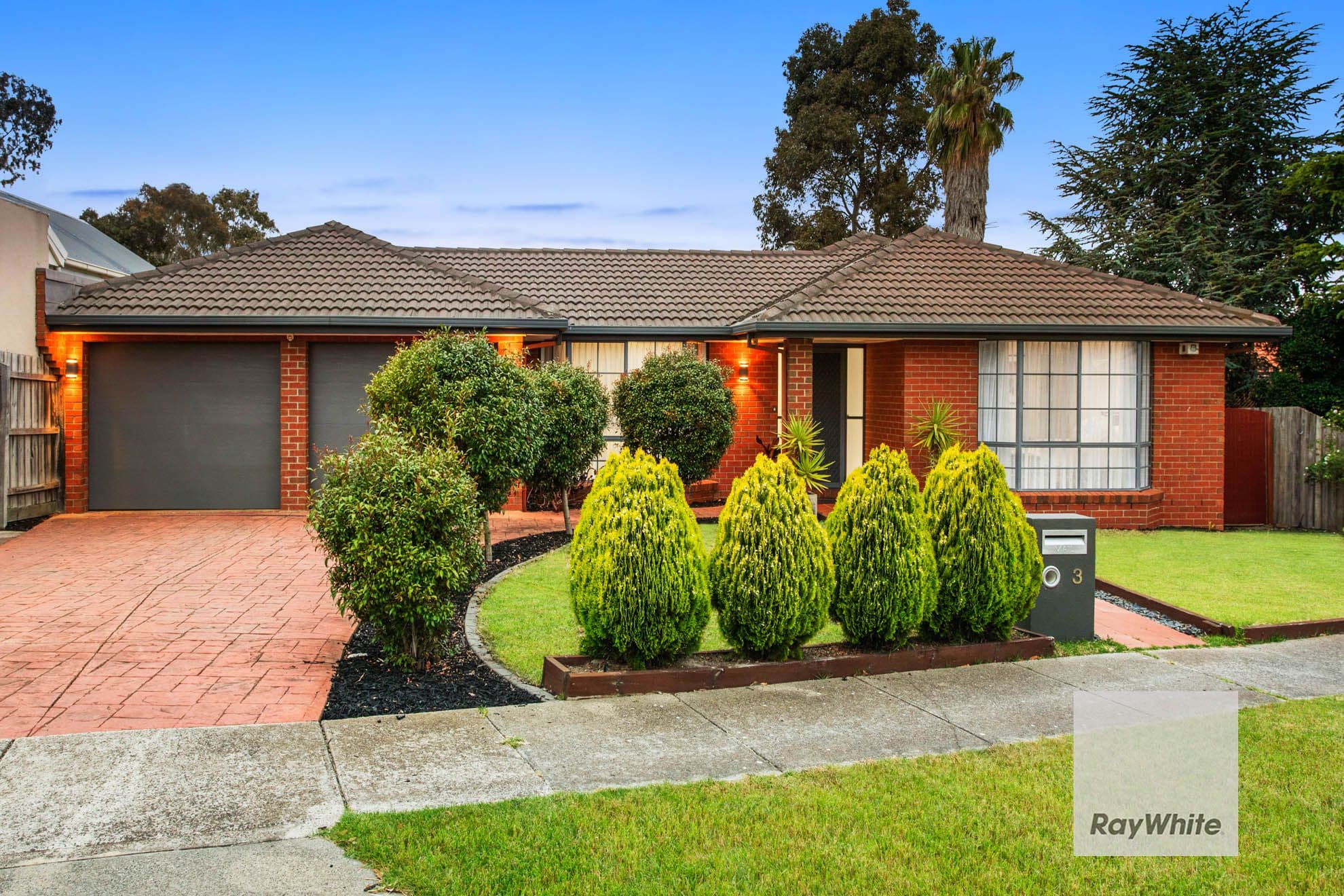 3 Hawkesbury Avenue, Hillside VIC 3037, Hillside - Thumbnail 2