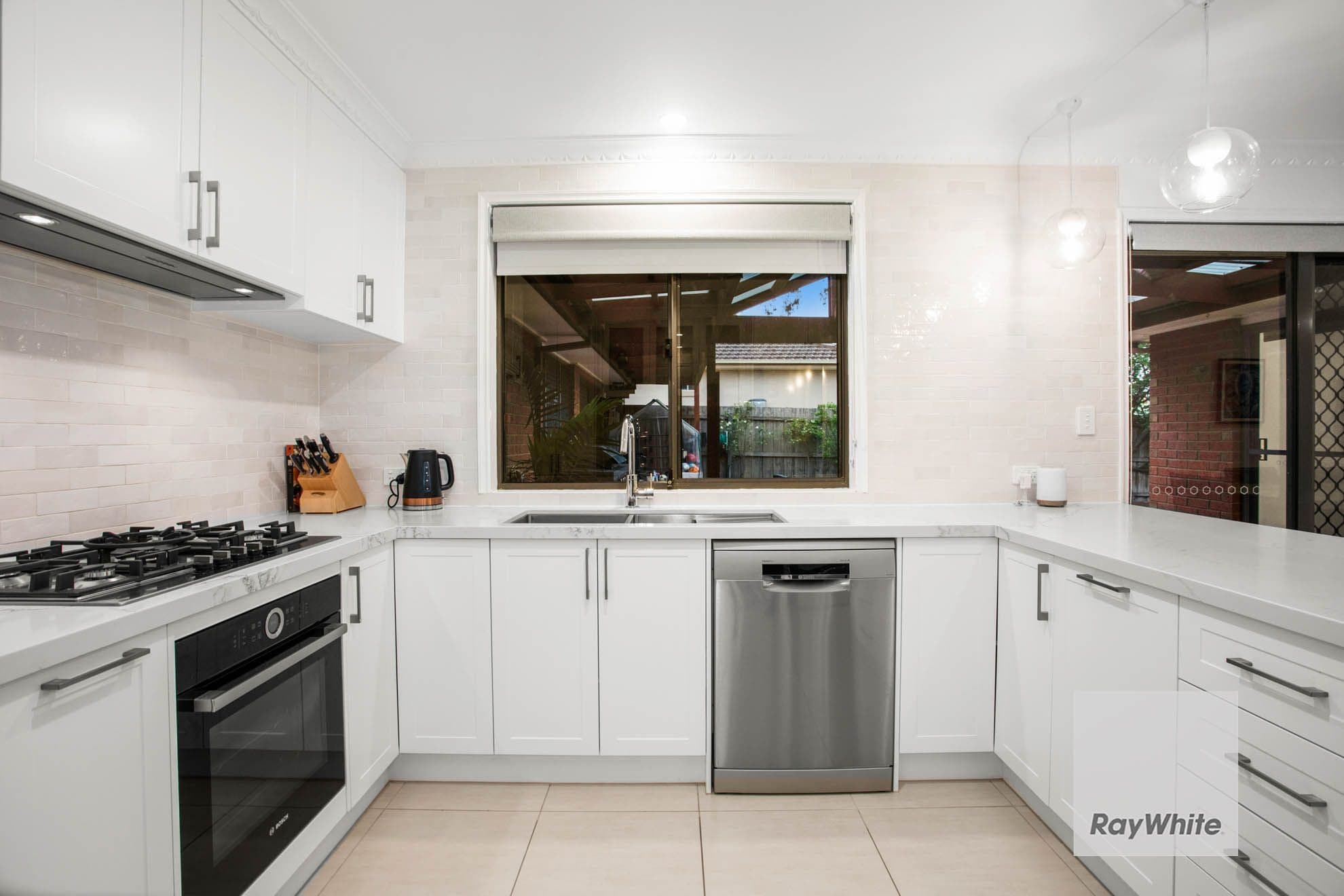 3 Hawkesbury Avenue, Hillside VIC 3037, Hillside - Thumbnail 8